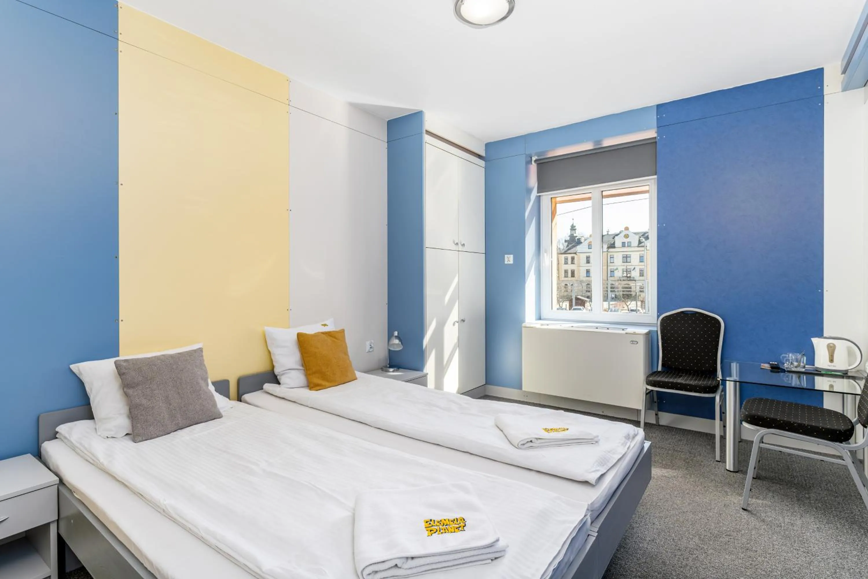 Bed in Elemels Planet