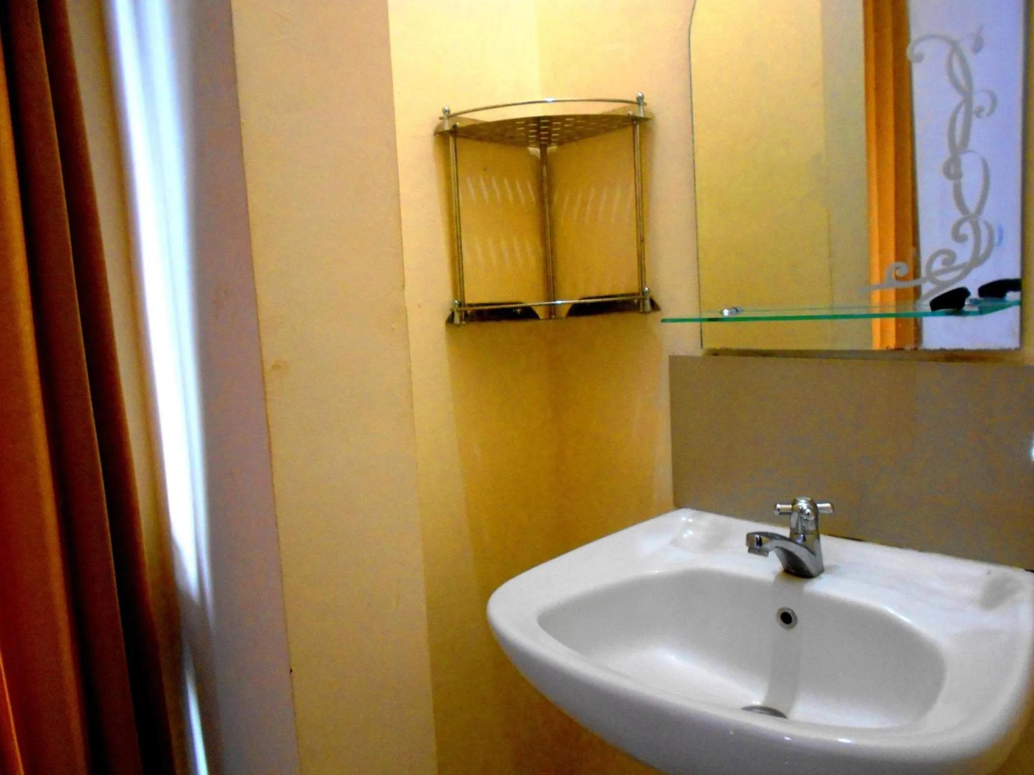 Shower in Puri Asri Bungalow Ubud