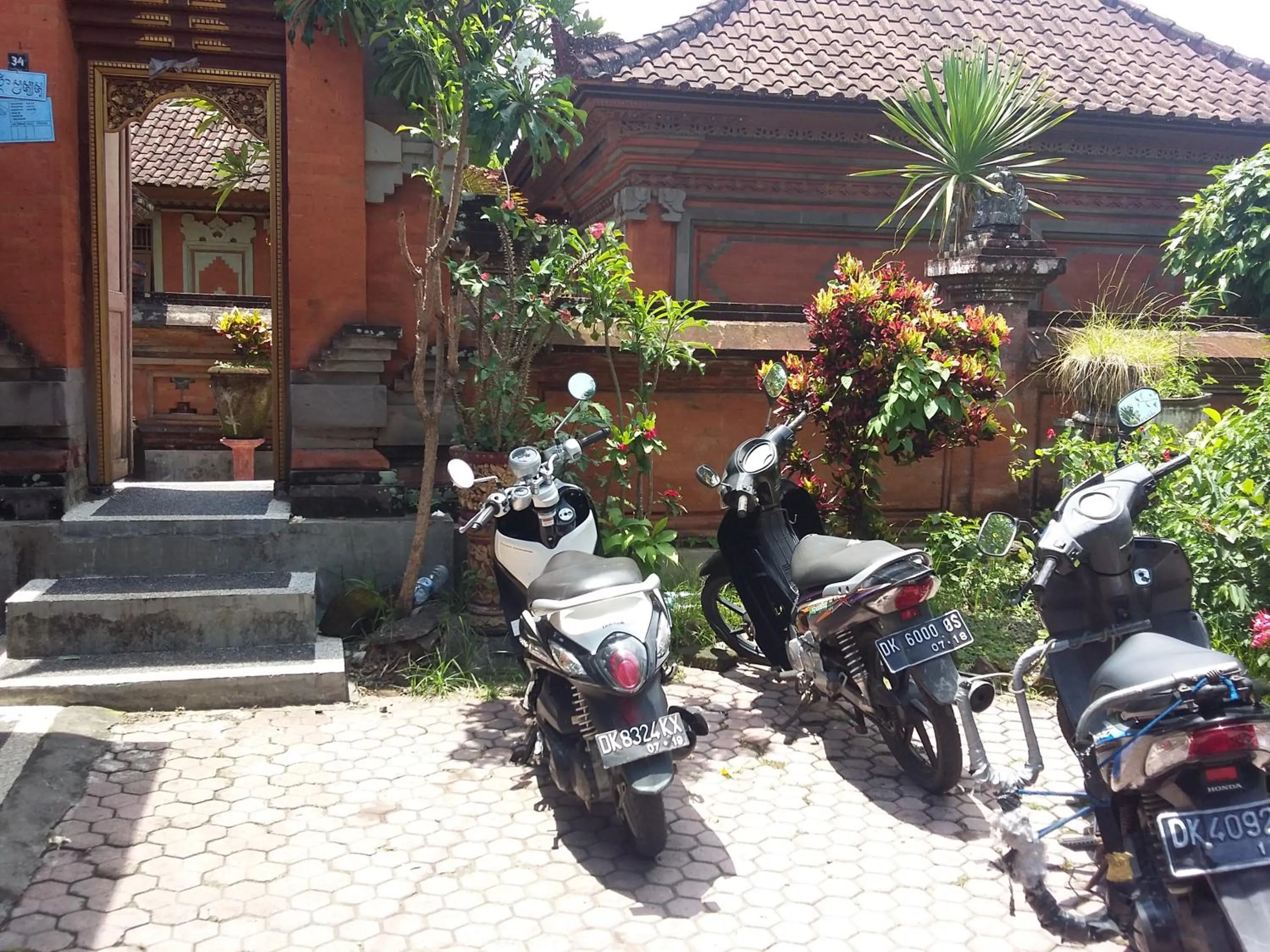 Area and facilities in Puri Asri Bungalow Ubud