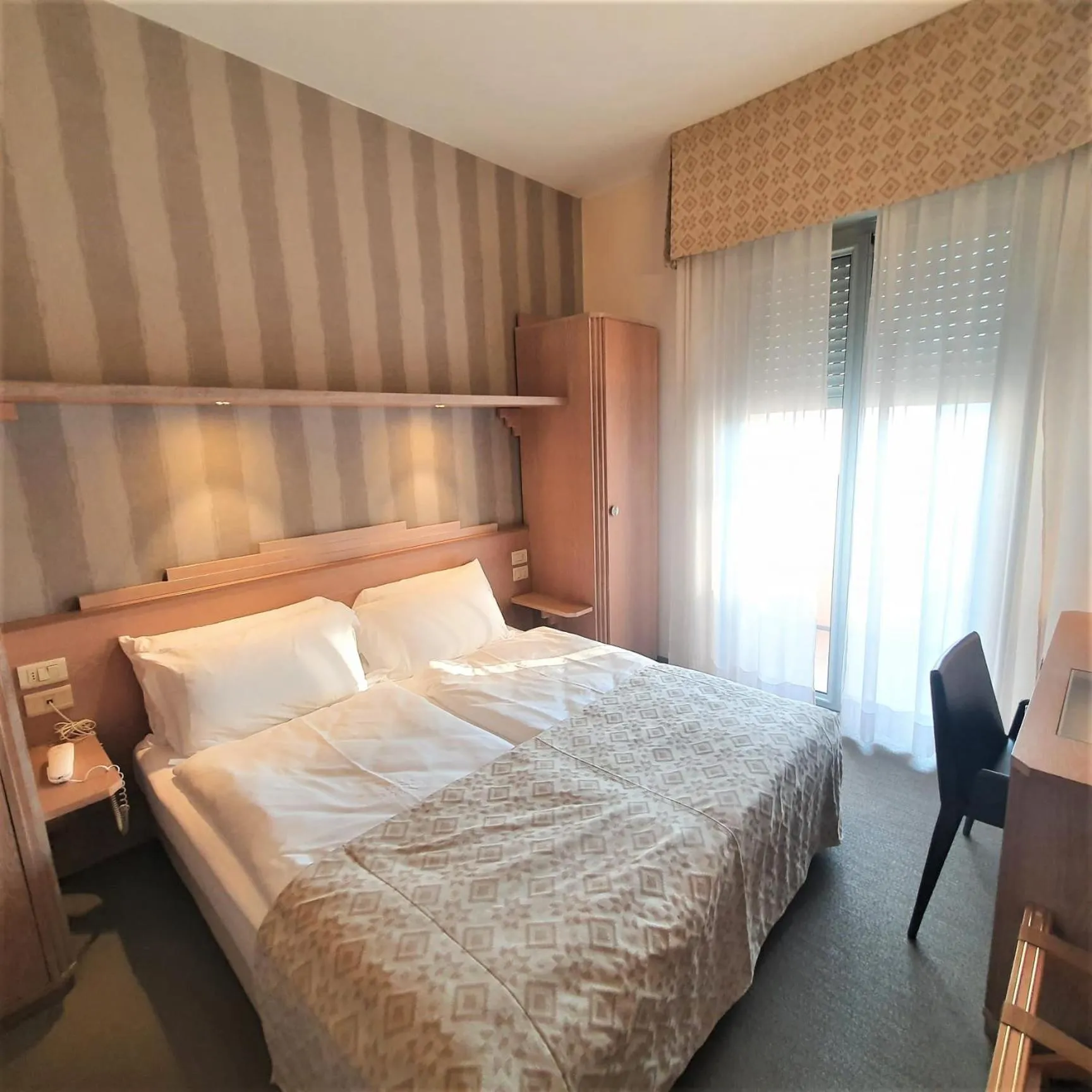 Bedroom, Bed in Hotel Europa Lignano