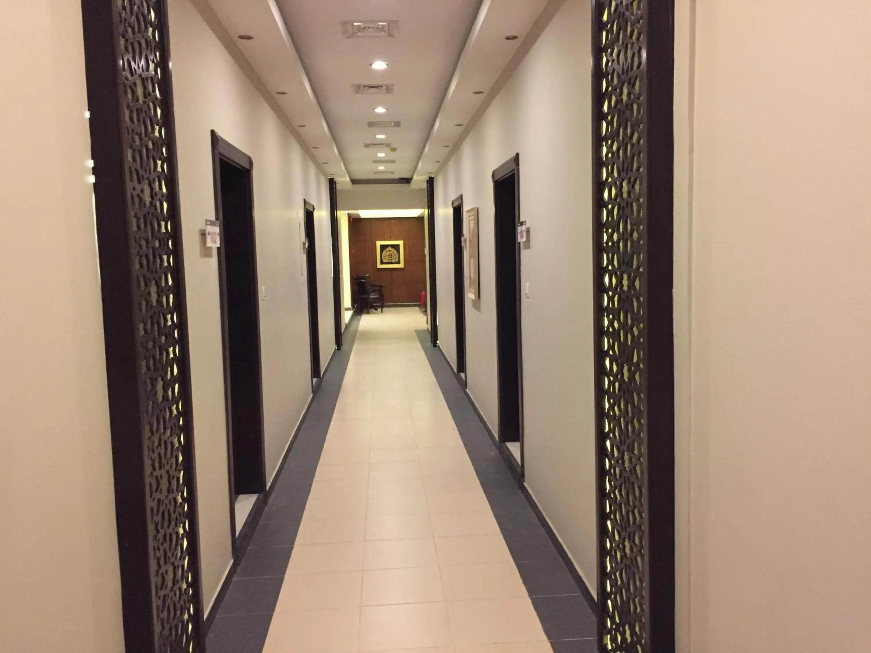 Area and facilities in Ashbonh Hotel Suites
