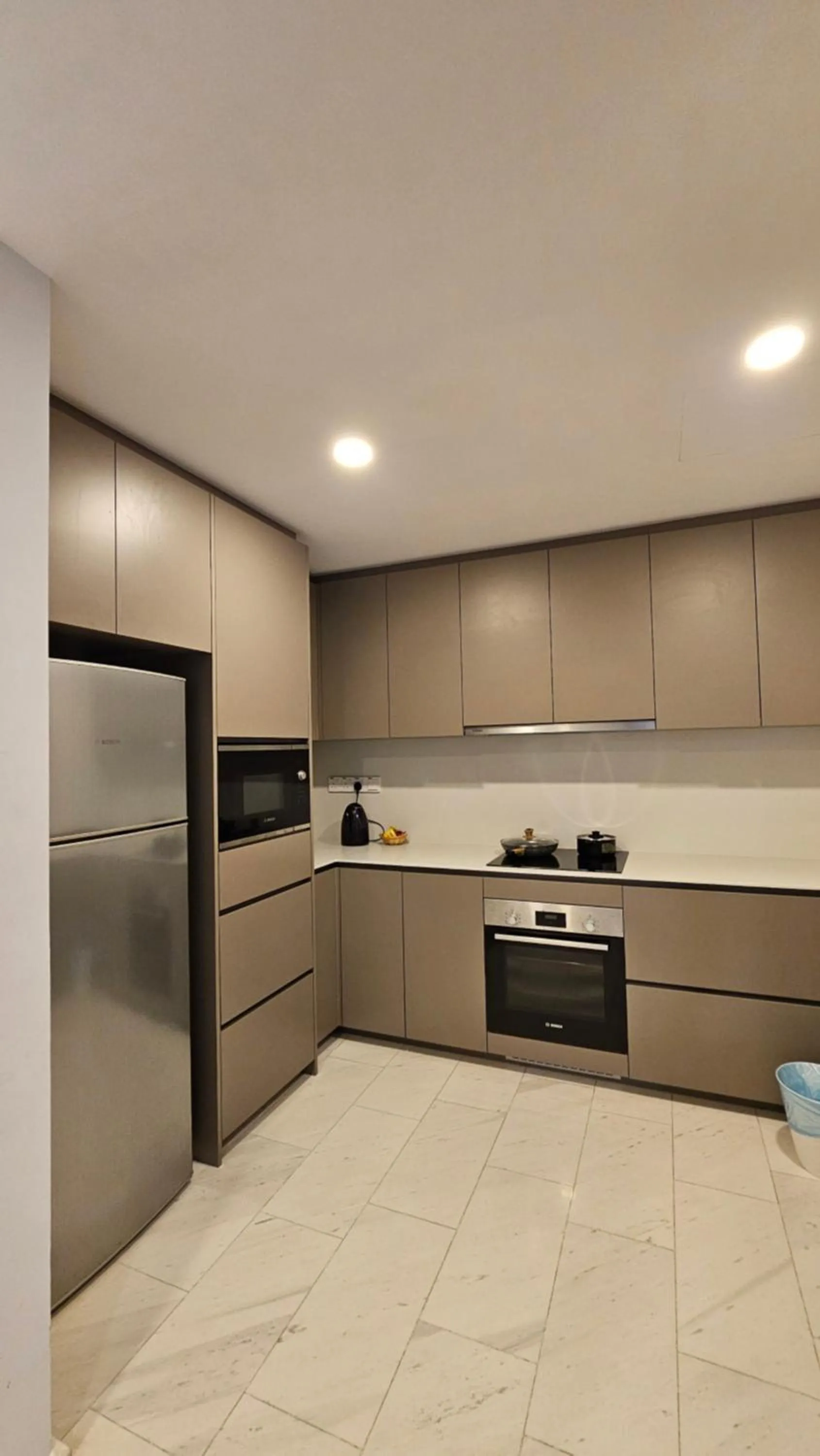 Kitchen or kitchenette in Crystal Service Suite At Eaton KLCC