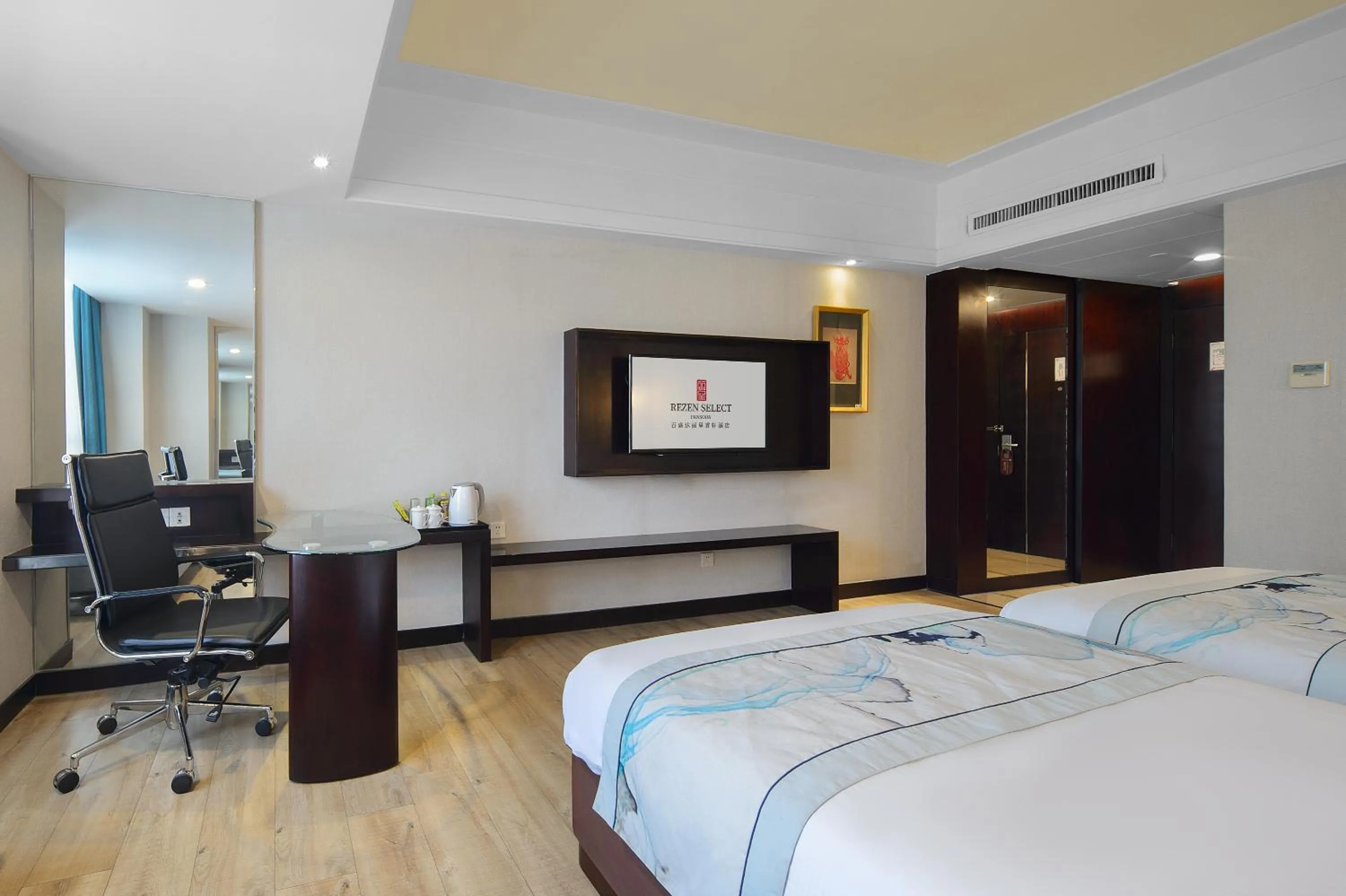 Bed in Foshan Rezen Select Pasonda Hotel