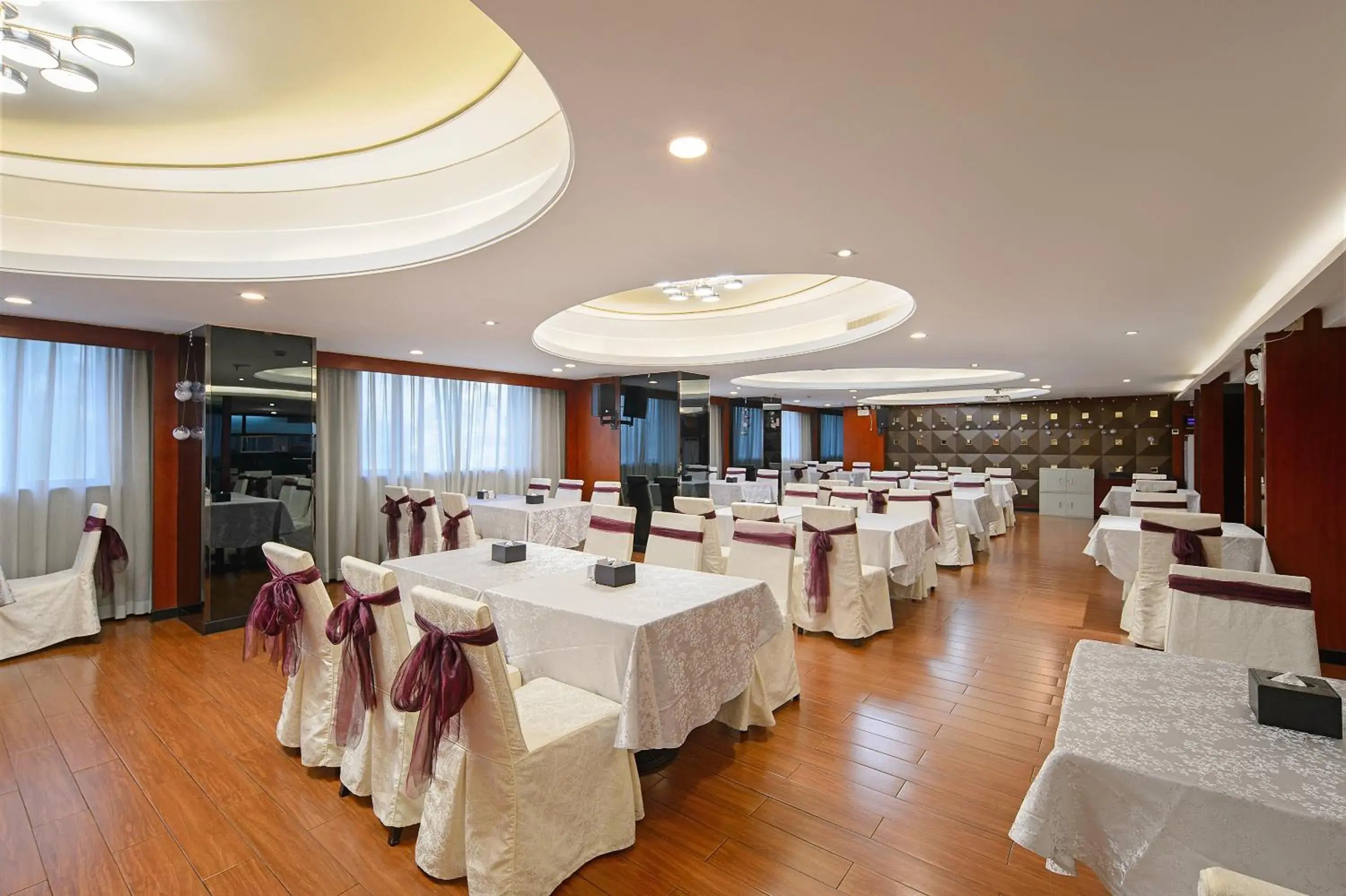 Restaurant/places to eat in Foshan Rezen Select Pasonda Hotel Restaurant/places to eat in Foshan Rezen Select Pasonda Hotel