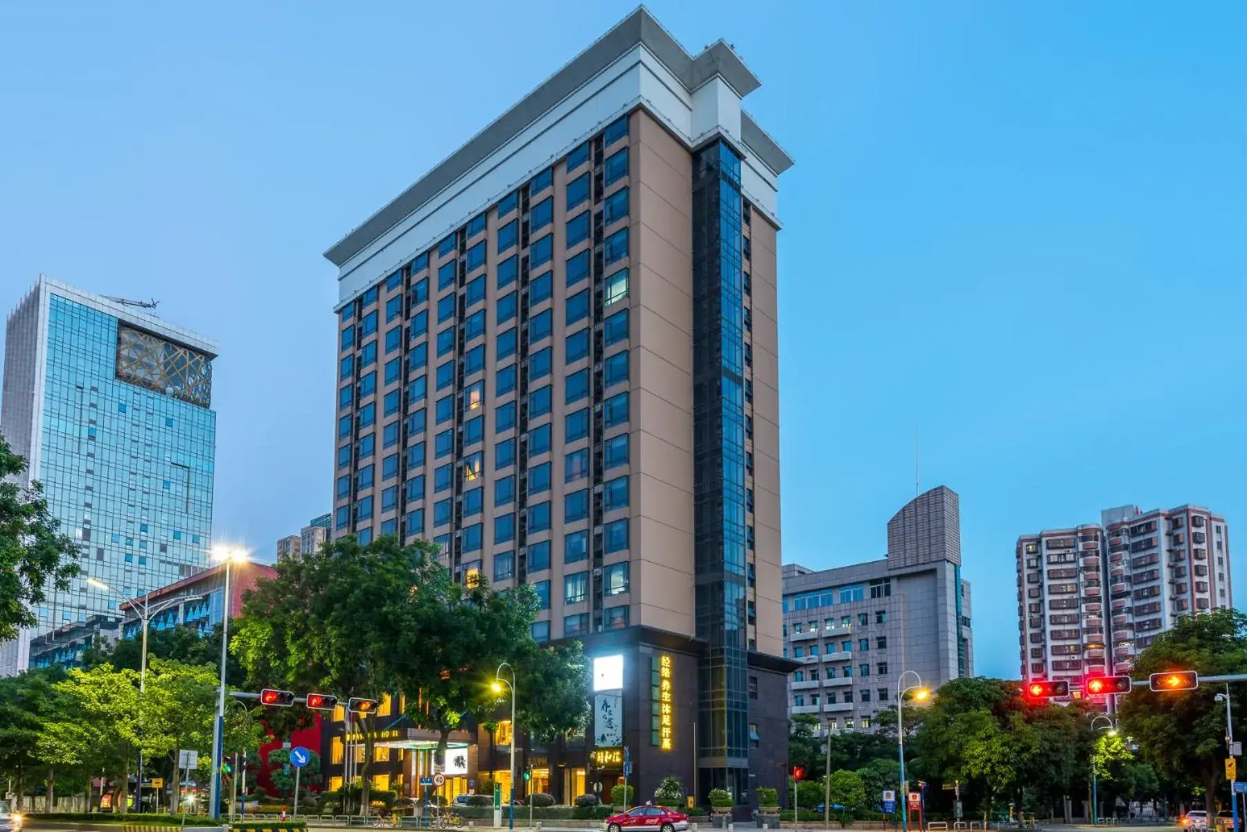 Property building in Foshan Rezen Select Pasonda Hotel Property building in Foshan Rezen Select Pasonda Hotel