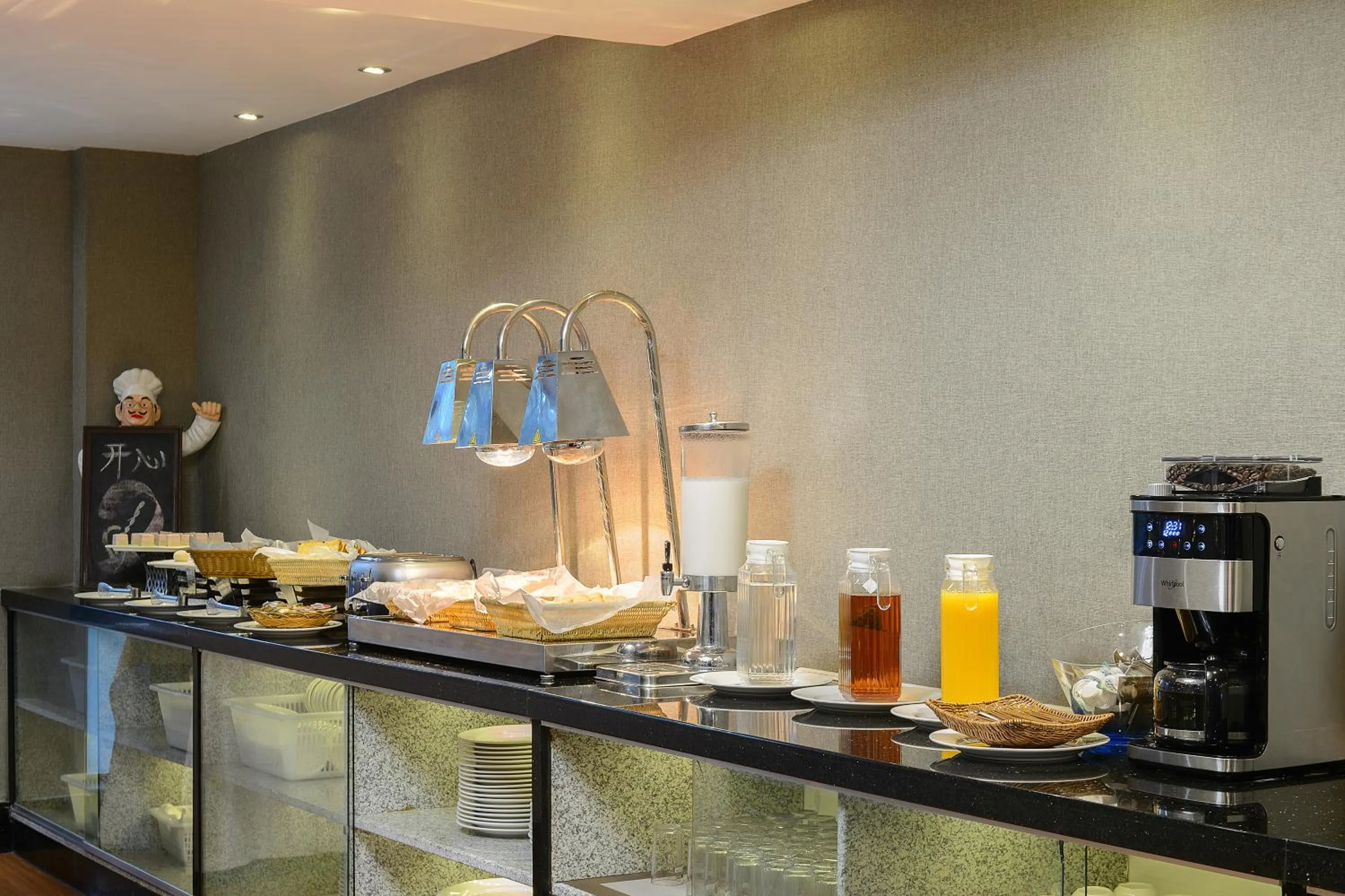 Restaurant/places to eat in Foshan Rezen Select Pasonda Hotel