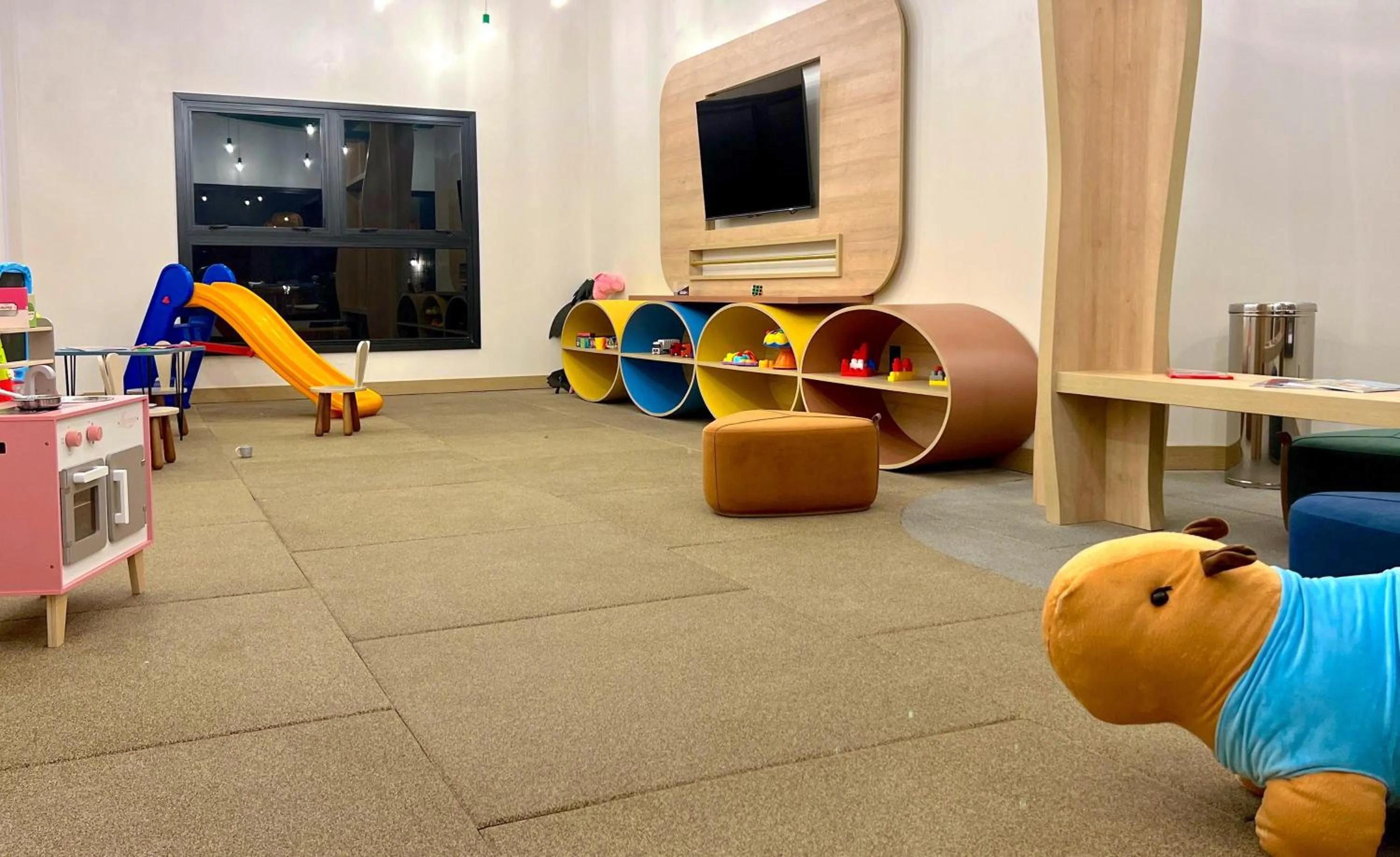 young children in DoubleTree by Hilton Caracol Canela