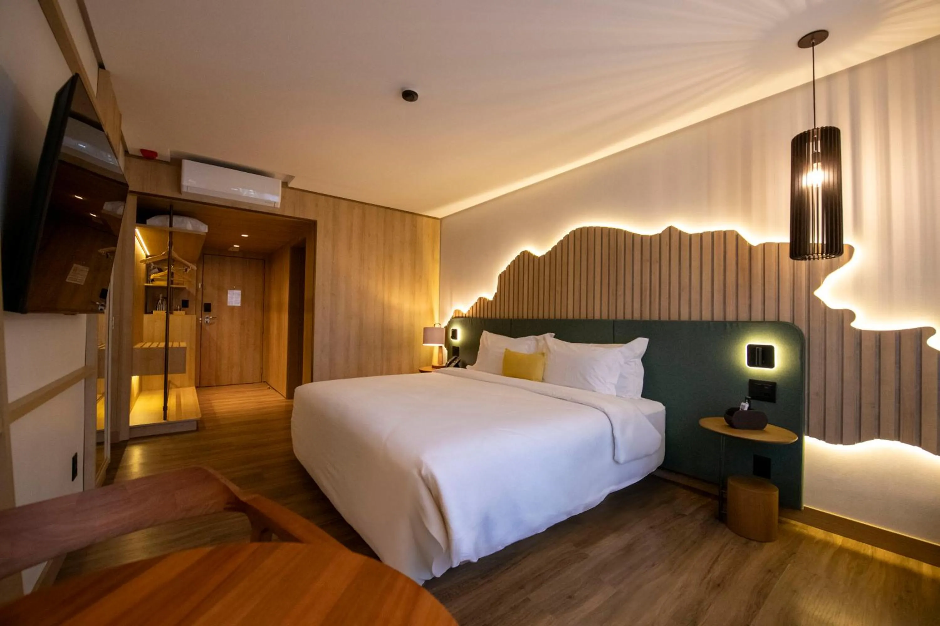 Bed in DoubleTree by Hilton Caracol Canela