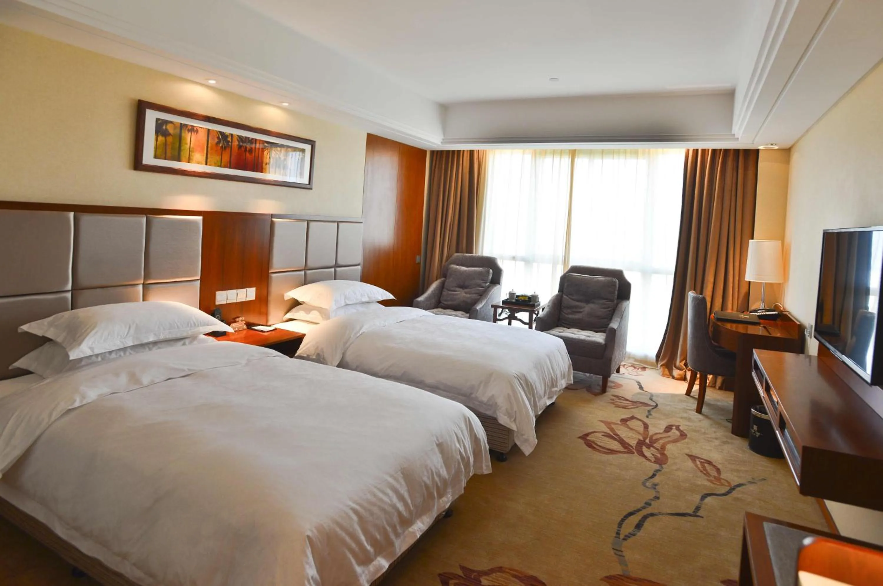 Photo of the whole room, Bed in Ramada Nanjing