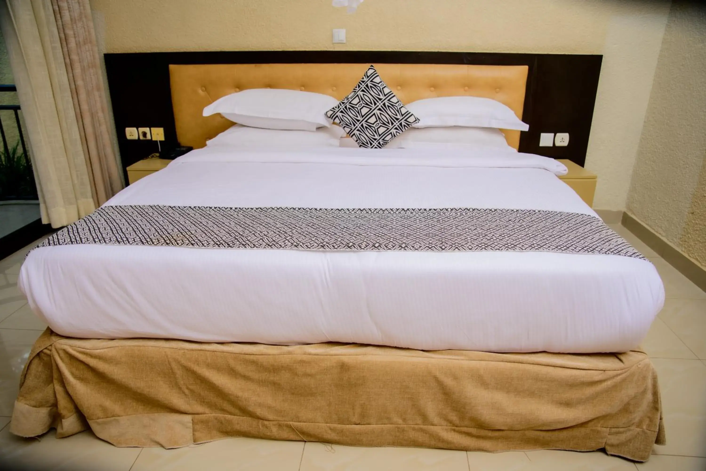 Deluxe Double Room with Balcony - single occupancy in Quality Inn Hotel Kigali Deluxe Double Room with Balcony - single occupancy in Quality Inn Hotel Kigali