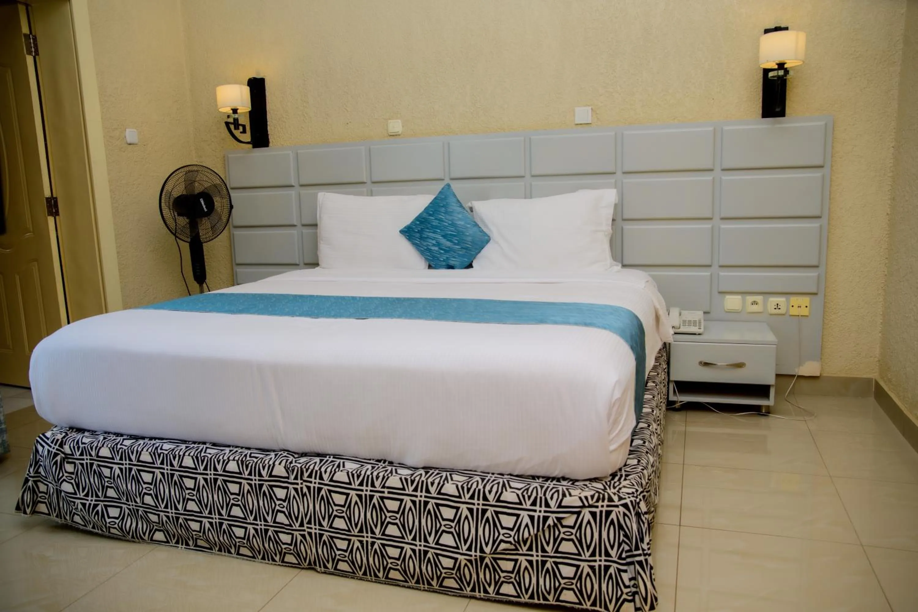 Deluxe Double Room with Balcony - single occupancy in Quality Inn Hotel Kigali