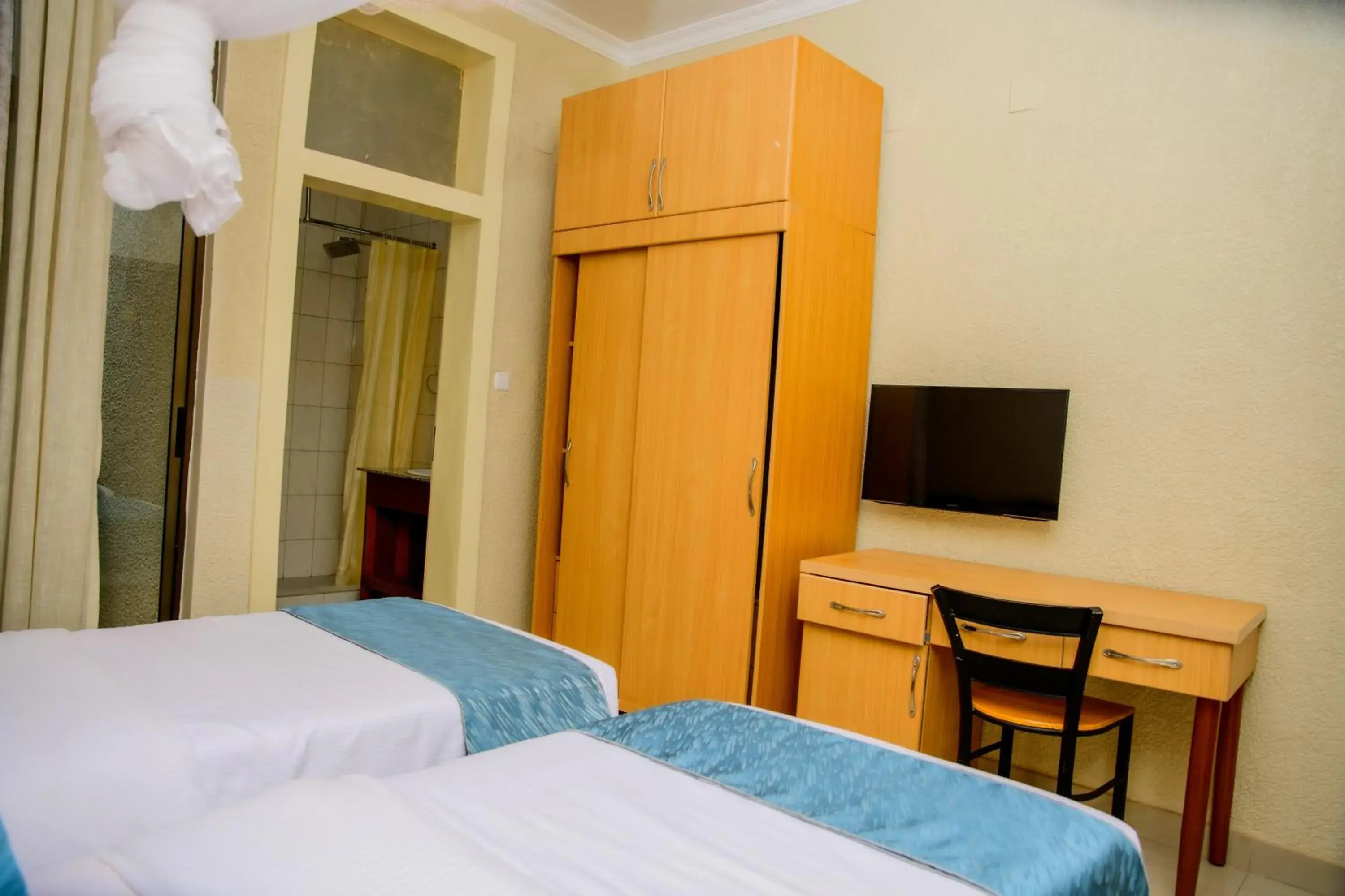 Deluxe Twin Room - single occupancy in Quality Inn Hotel Kigali Deluxe Twin Room - single occupancy in Quality Inn Hotel Kigali
