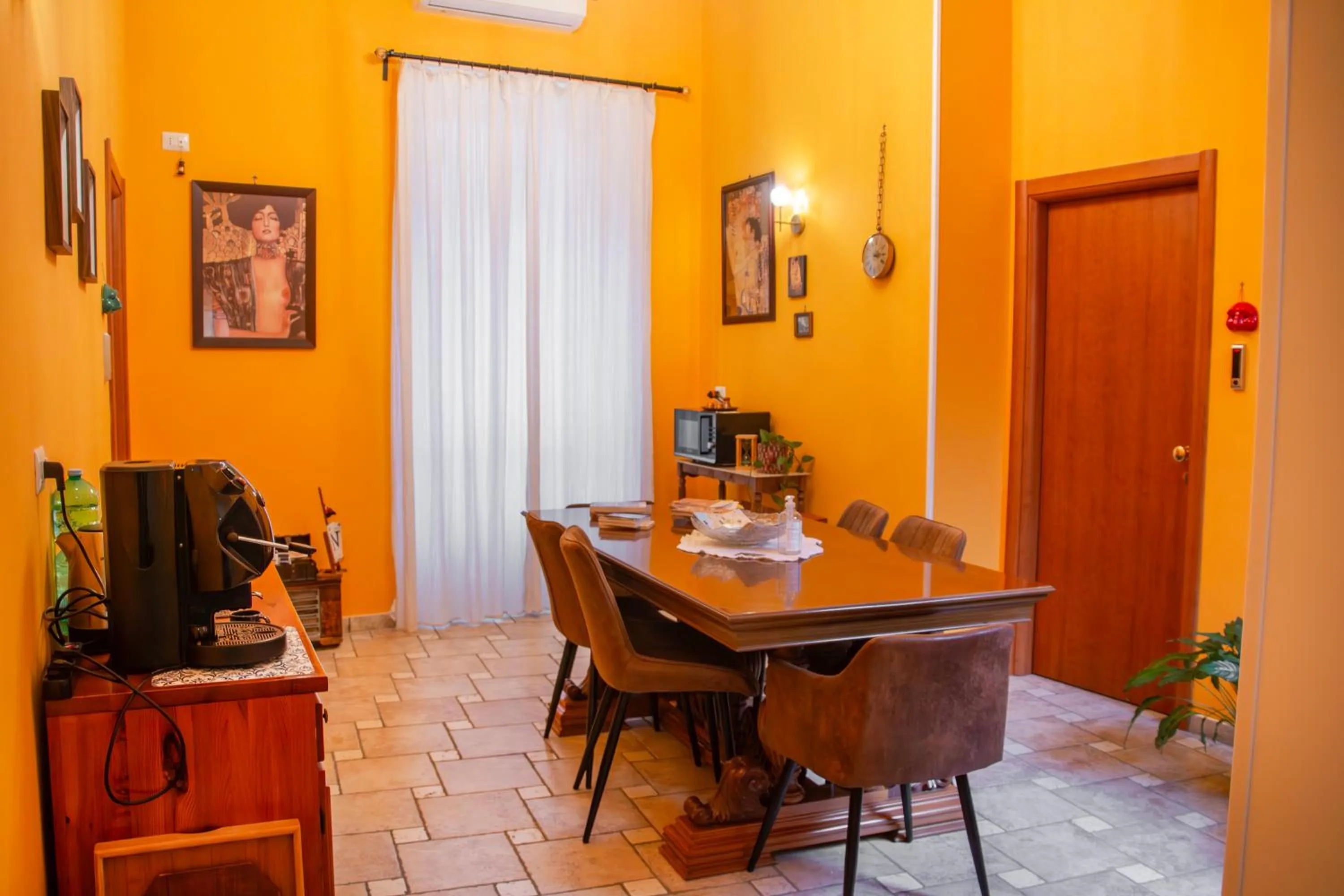 Lounge or bar in B&B Epoche'