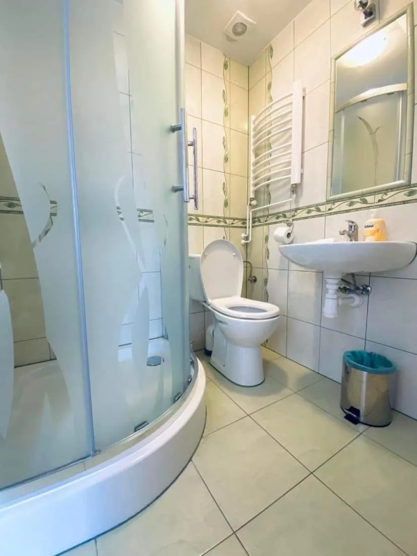 Pokoje Gościnne Letycja