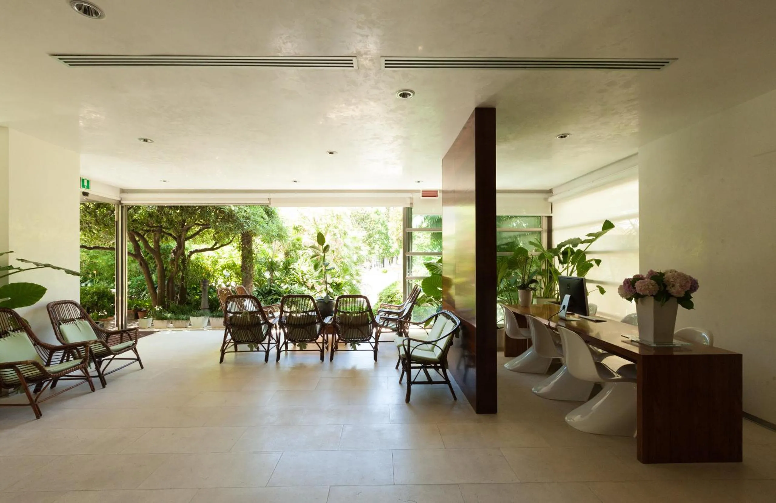 Lobby or reception in Albergo alla Spiaggia