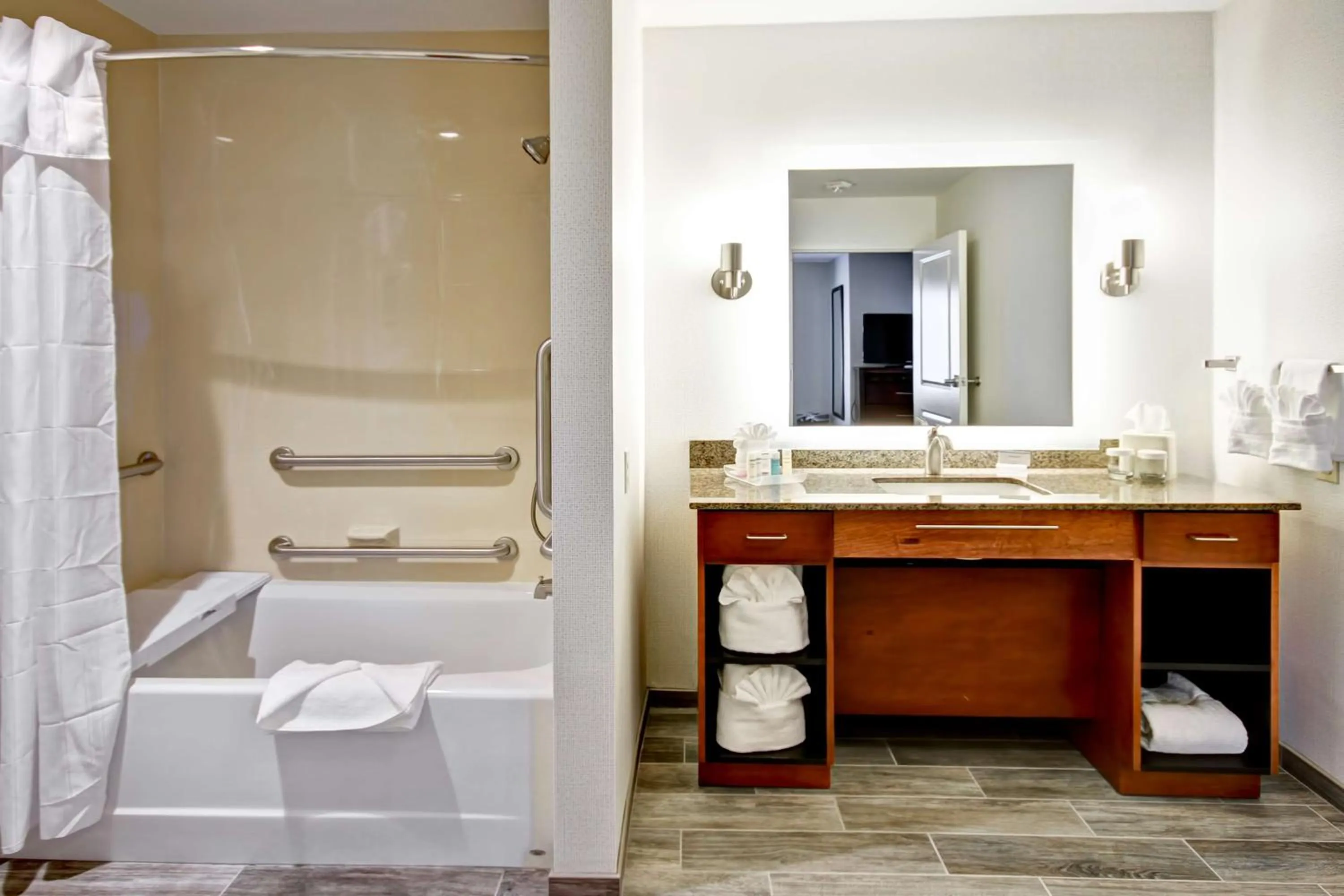 Bathroom in Homewood Suites by Hilton Greeley