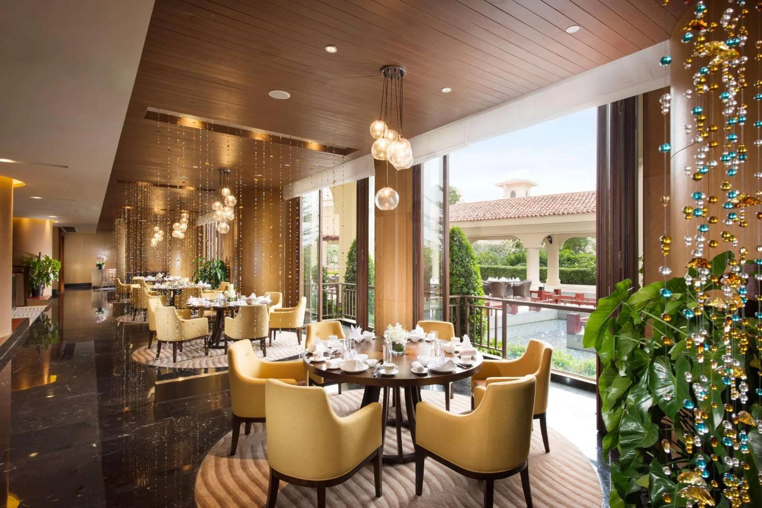 Restaurant/places to eat in DoubleTree by Hilton Haikou Chengmai