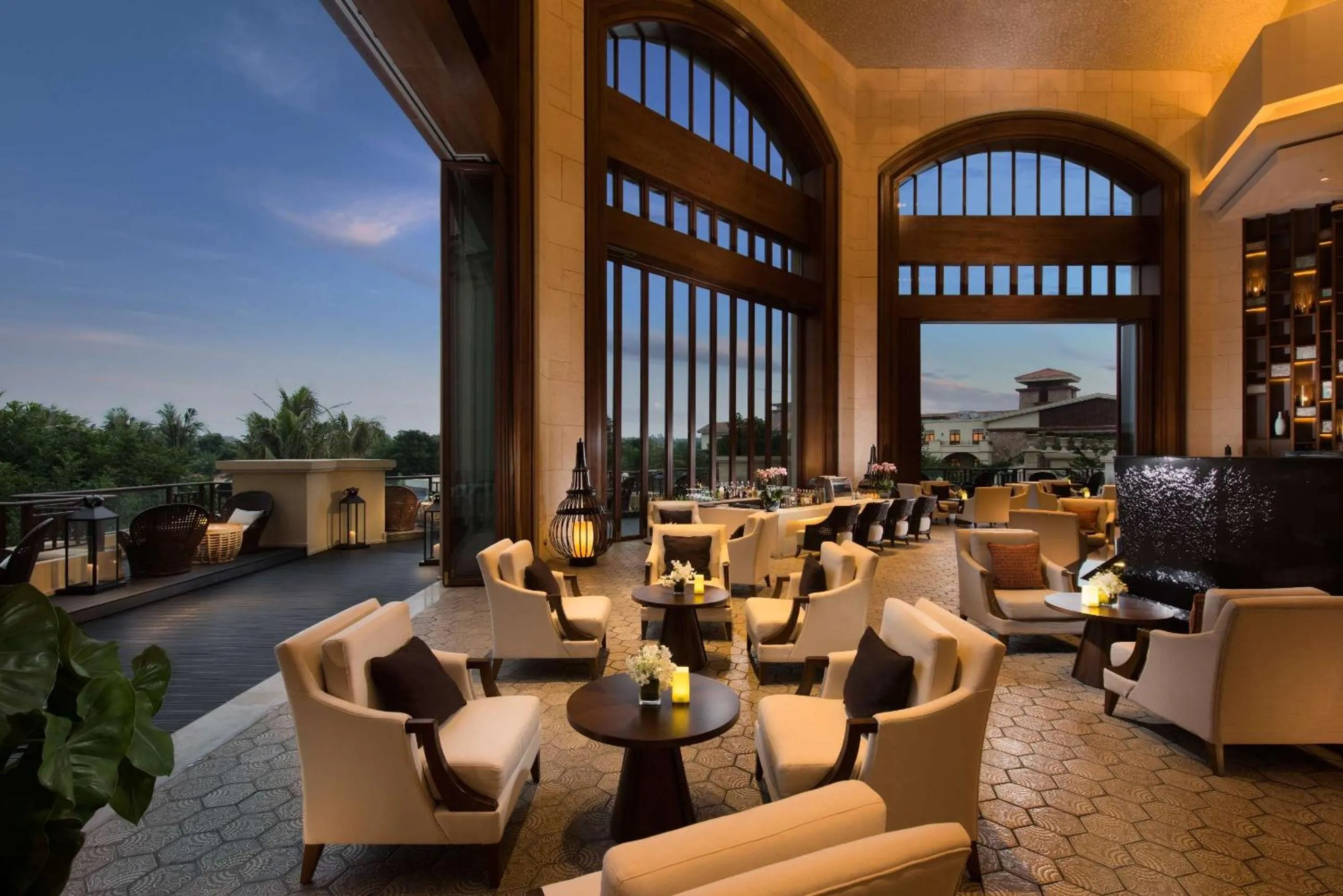 Restaurant/places to eat in DoubleTree by Hilton Haikou Chengmai