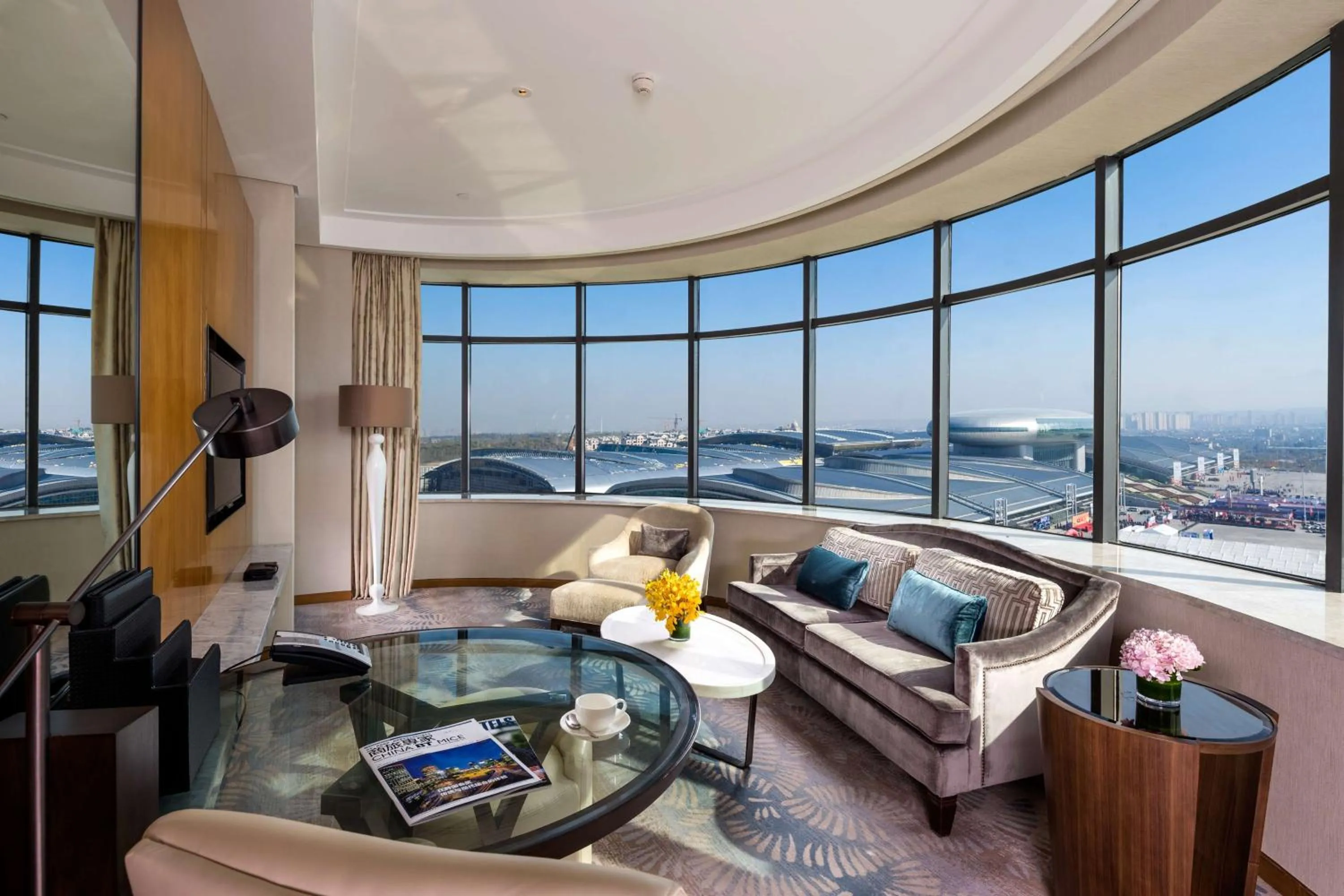 Photo of the whole room in Hilton Urumqi