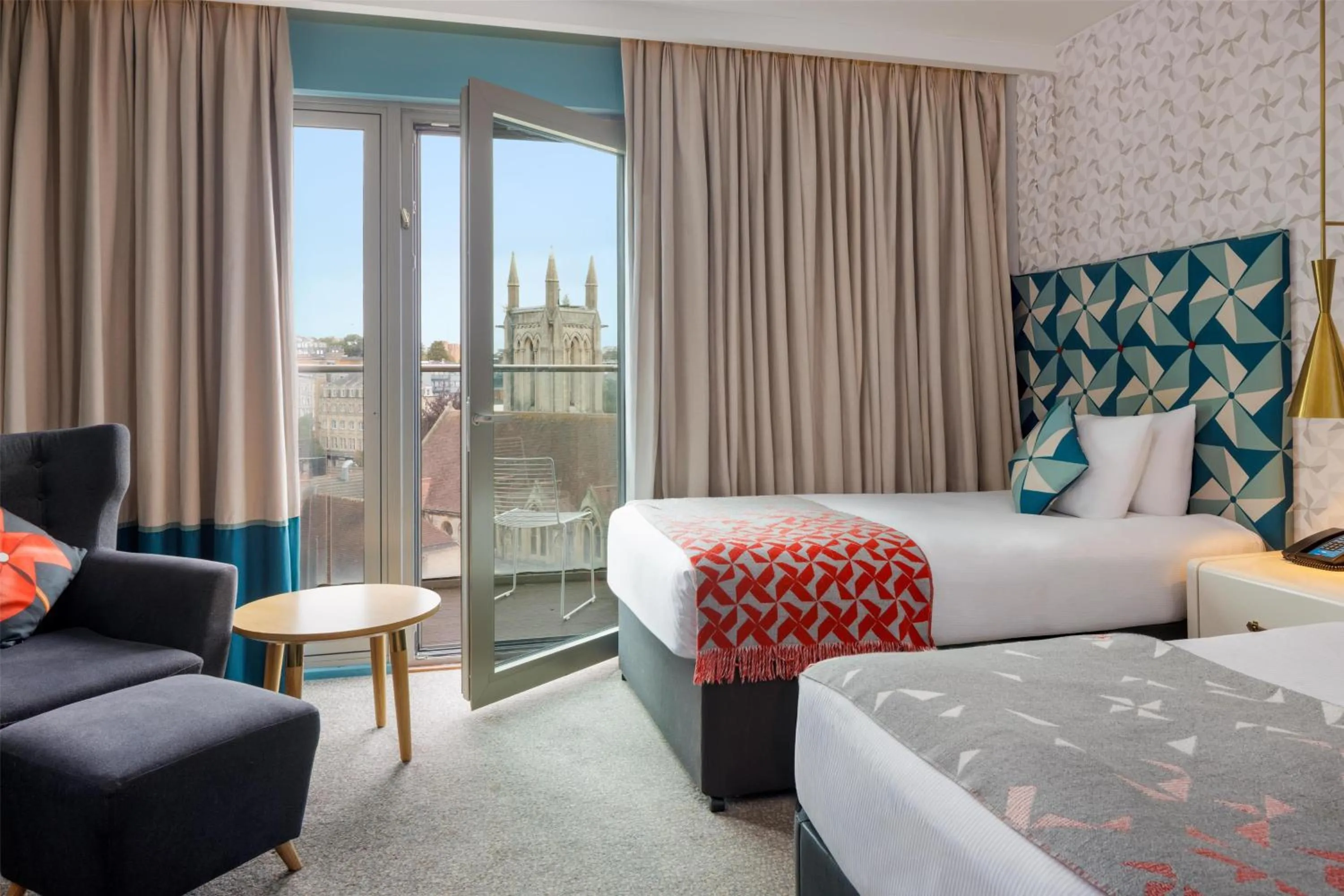 Bed in Hilton Bournemouth