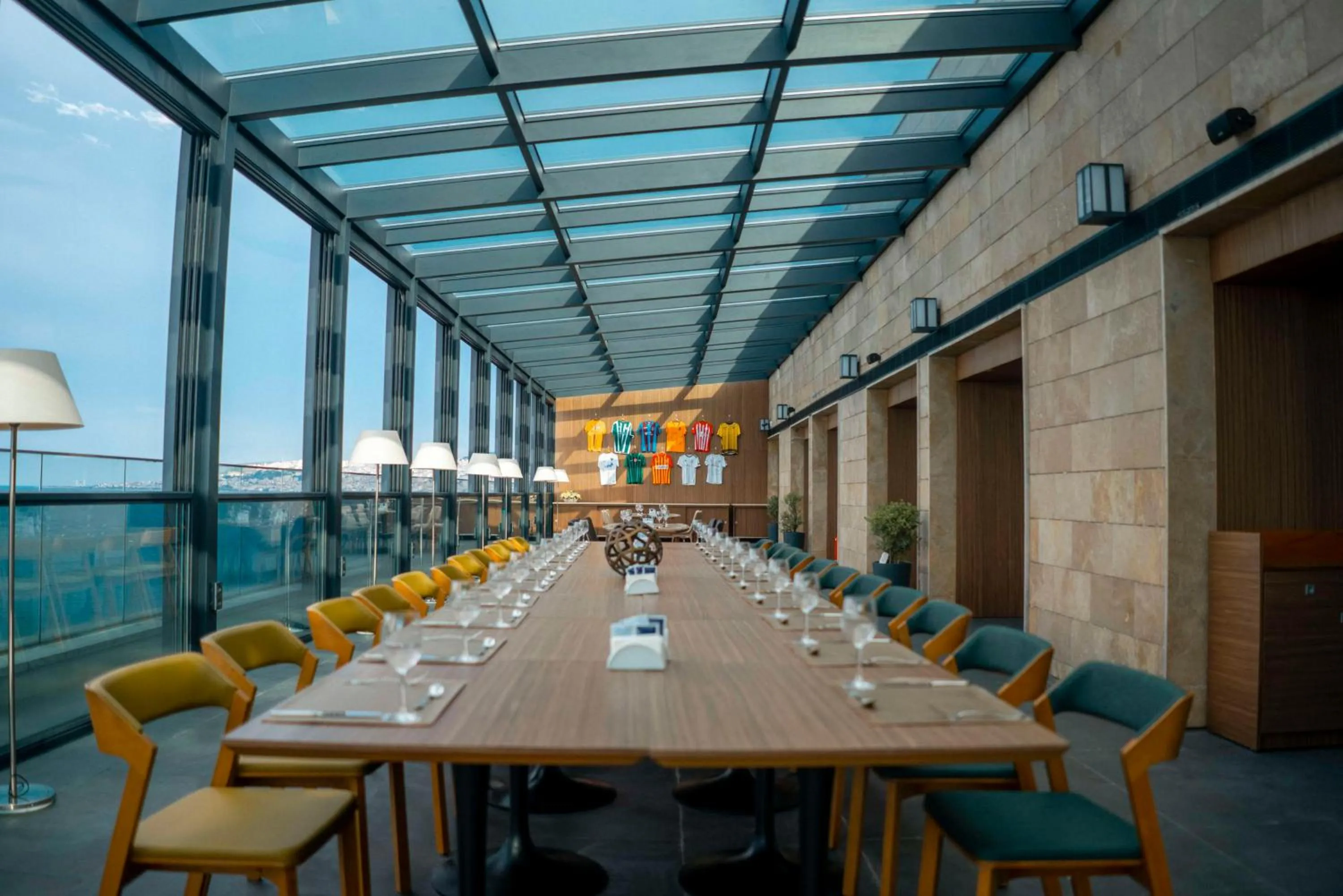 Restaurant/places to eat in DoubleTree by Hilton Trabzon