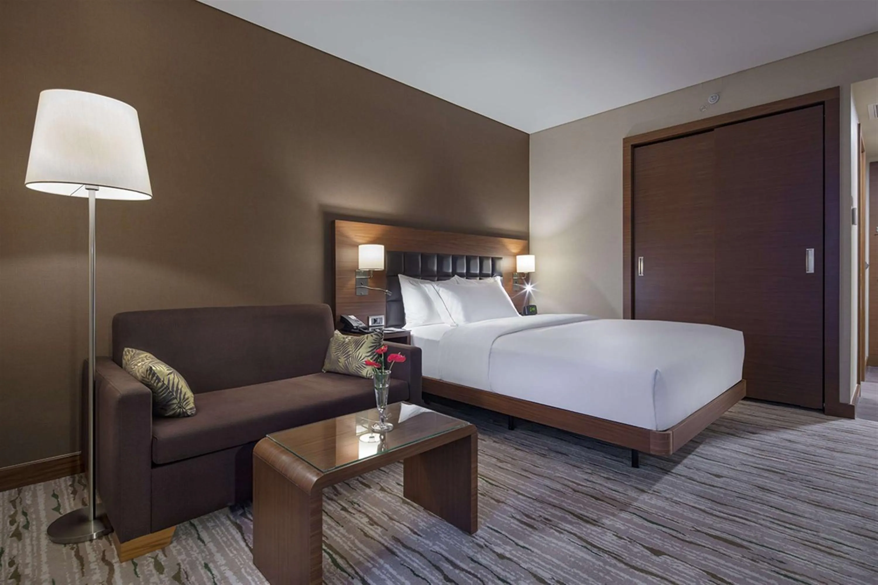 Bed in DoubleTree by Hilton Trabzon