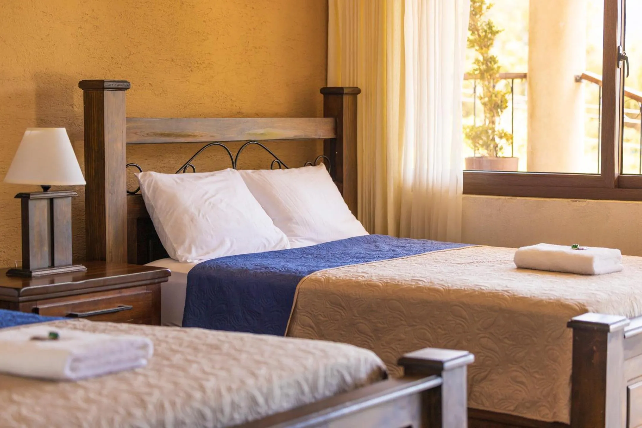 Bedroom, Bed in Hotel Mercy