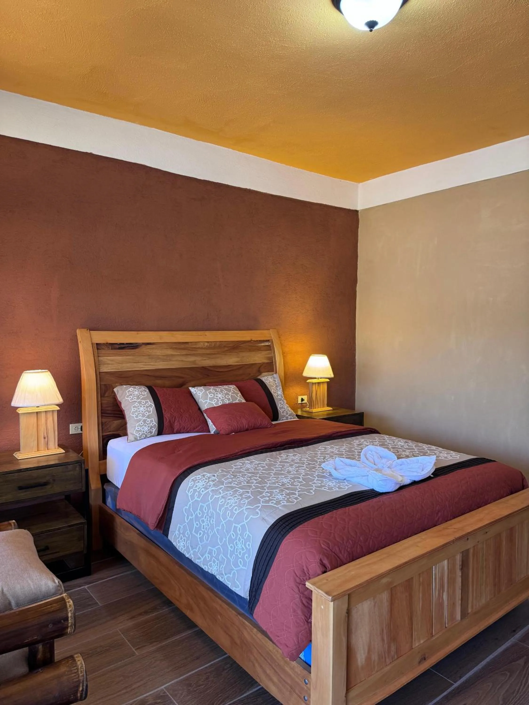 Photo of the whole room, Bed in Hotel Mercy