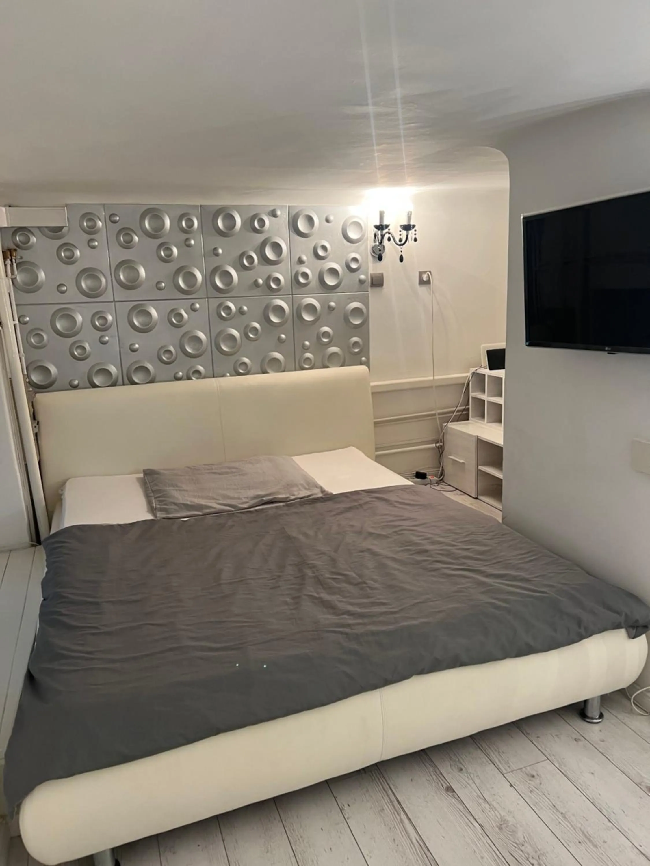 Bed in Fashion street apartment