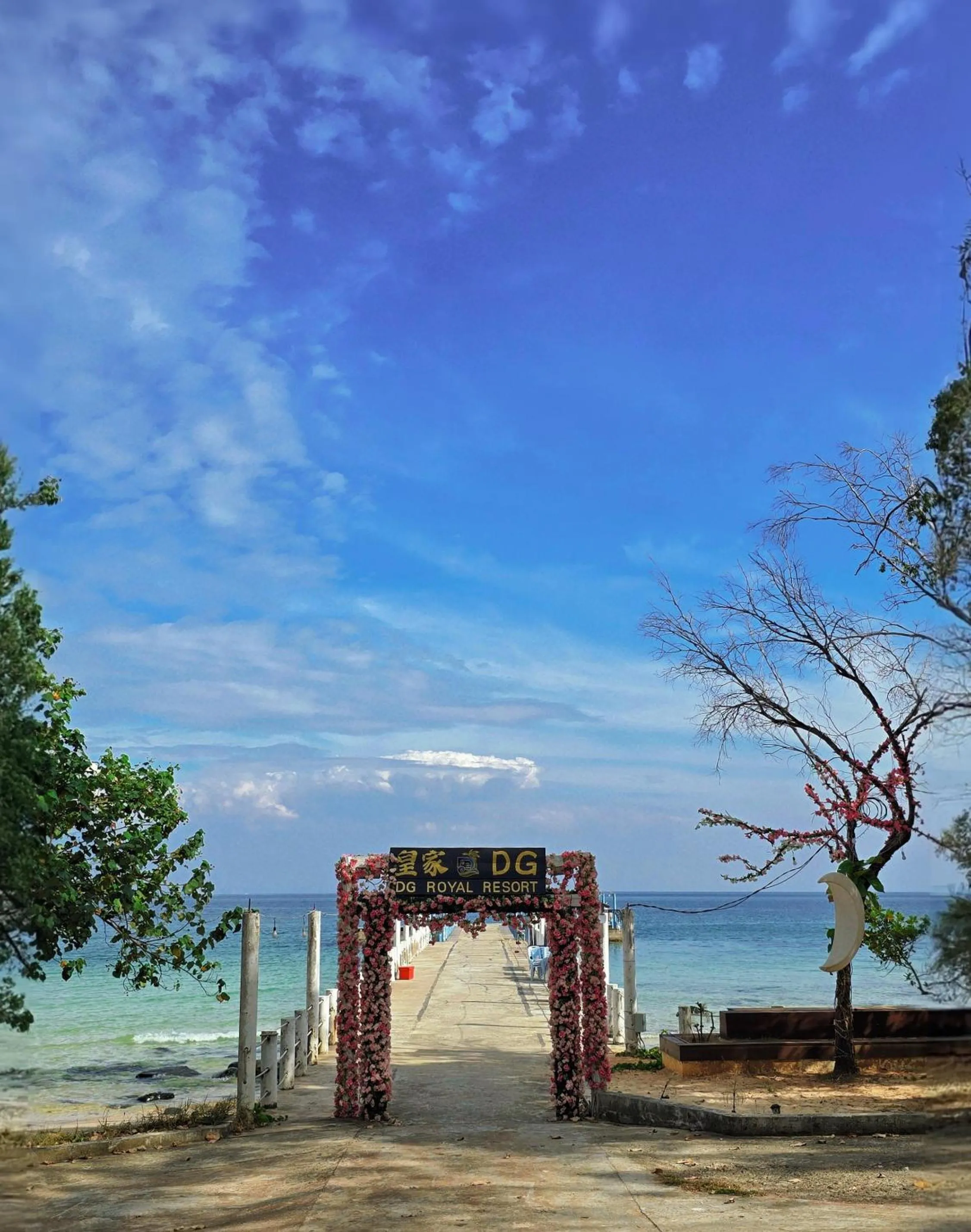 DG ROYAL Resort
