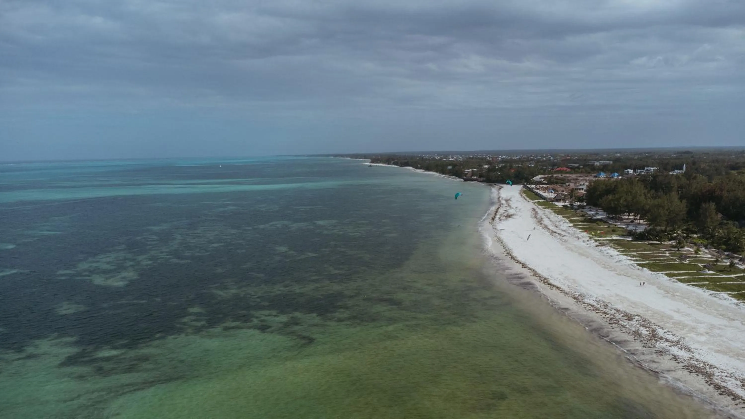 Beach in Hakuna Majiwe Beach Lodge