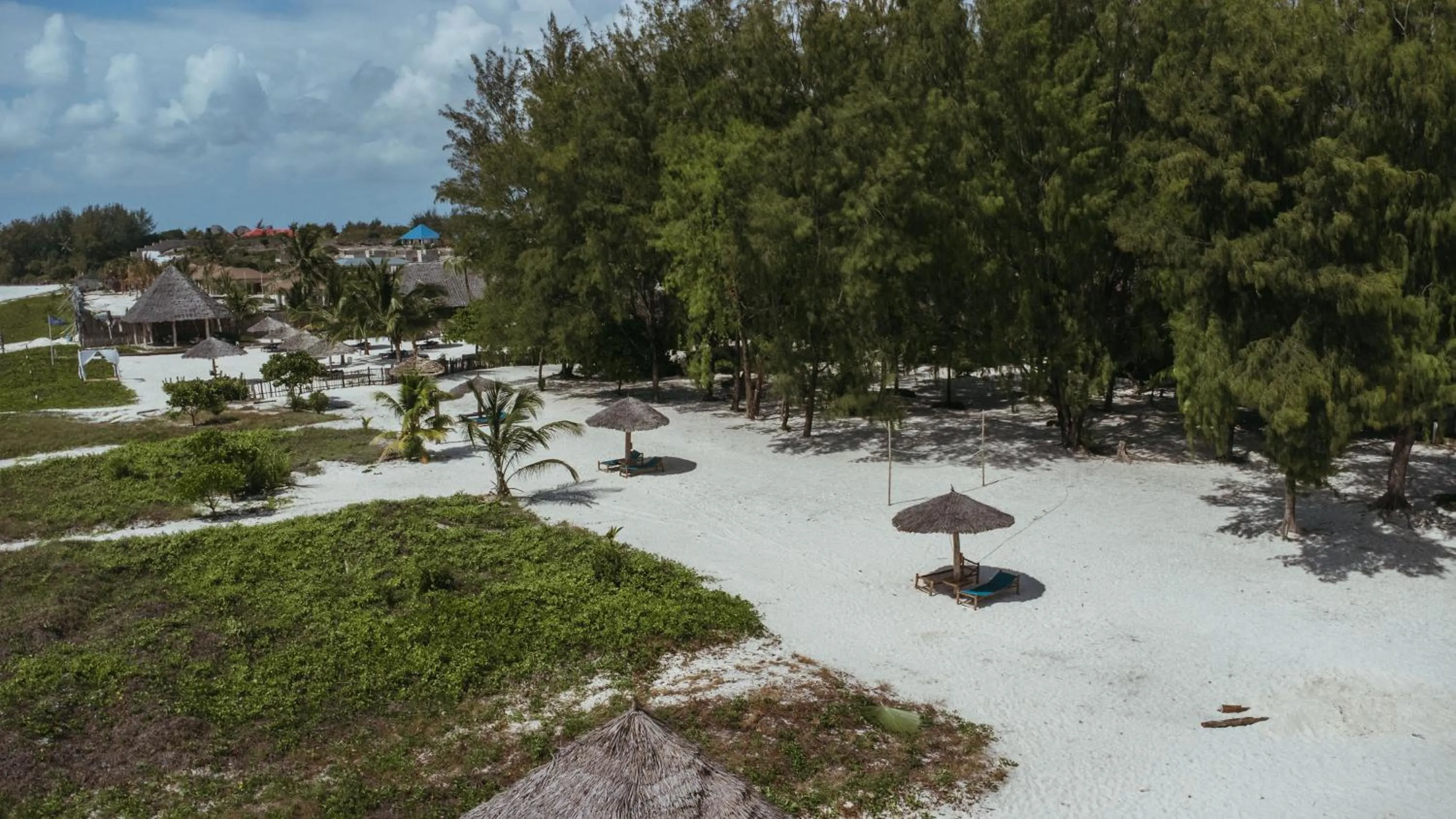 Beach in Hakuna Majiwe Beach Lodge