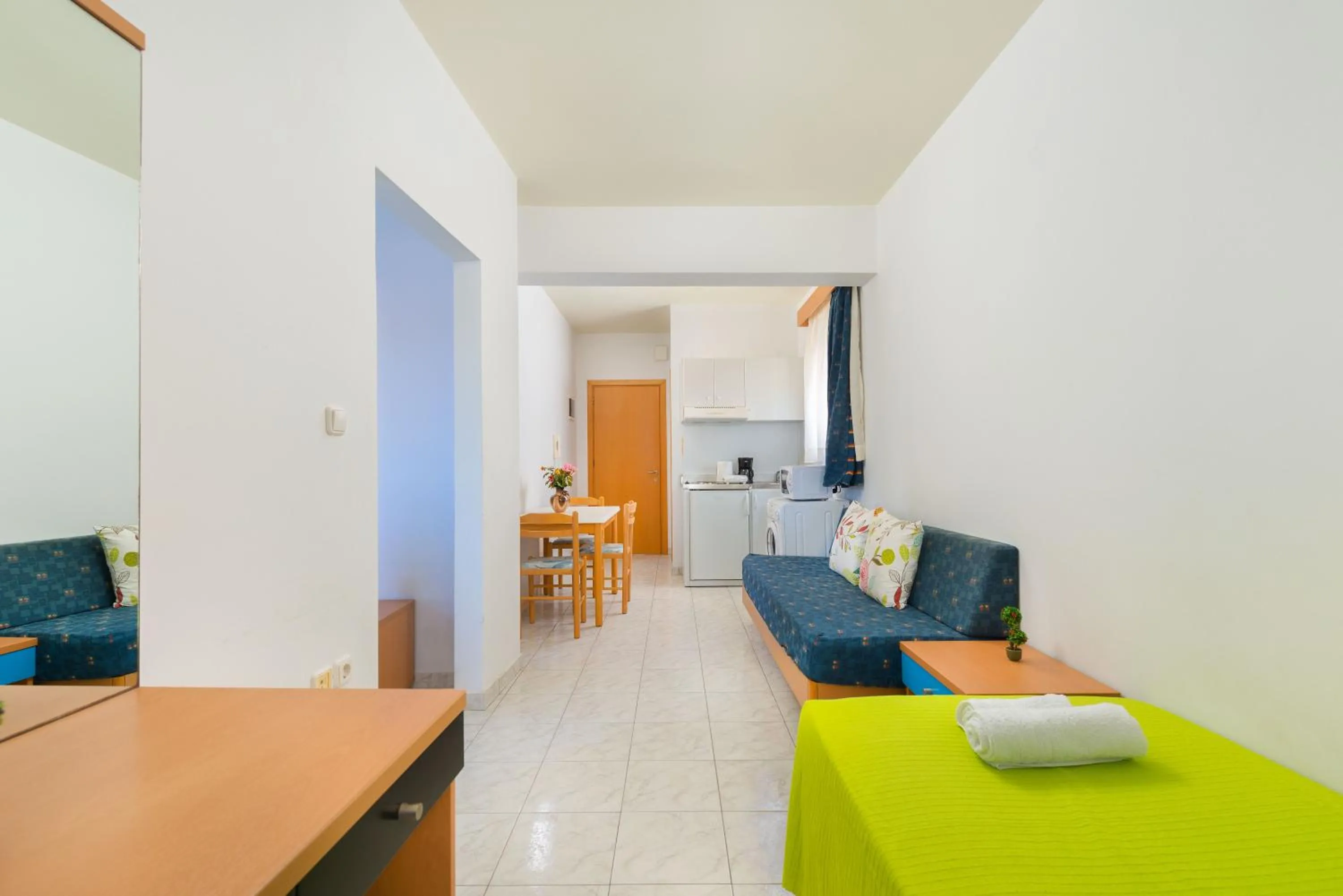 Yiannis Apartments