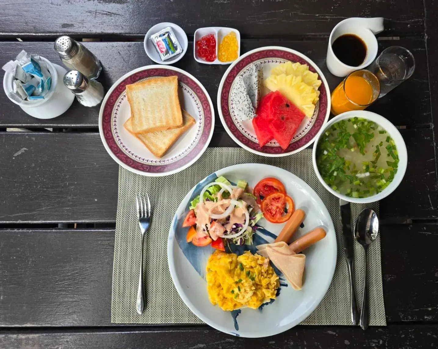 Breakfast in First Pacific Cirrus Breakfast in First Pacific Cirrus