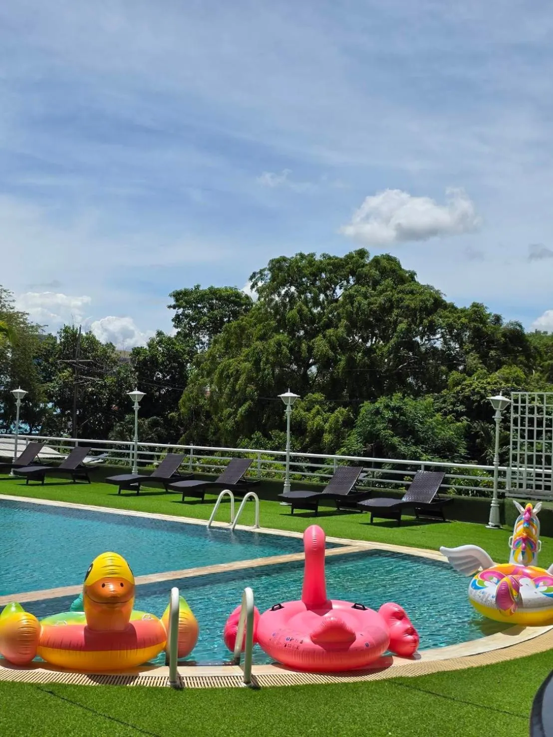 Swimming pool in First Pacific Cirrus