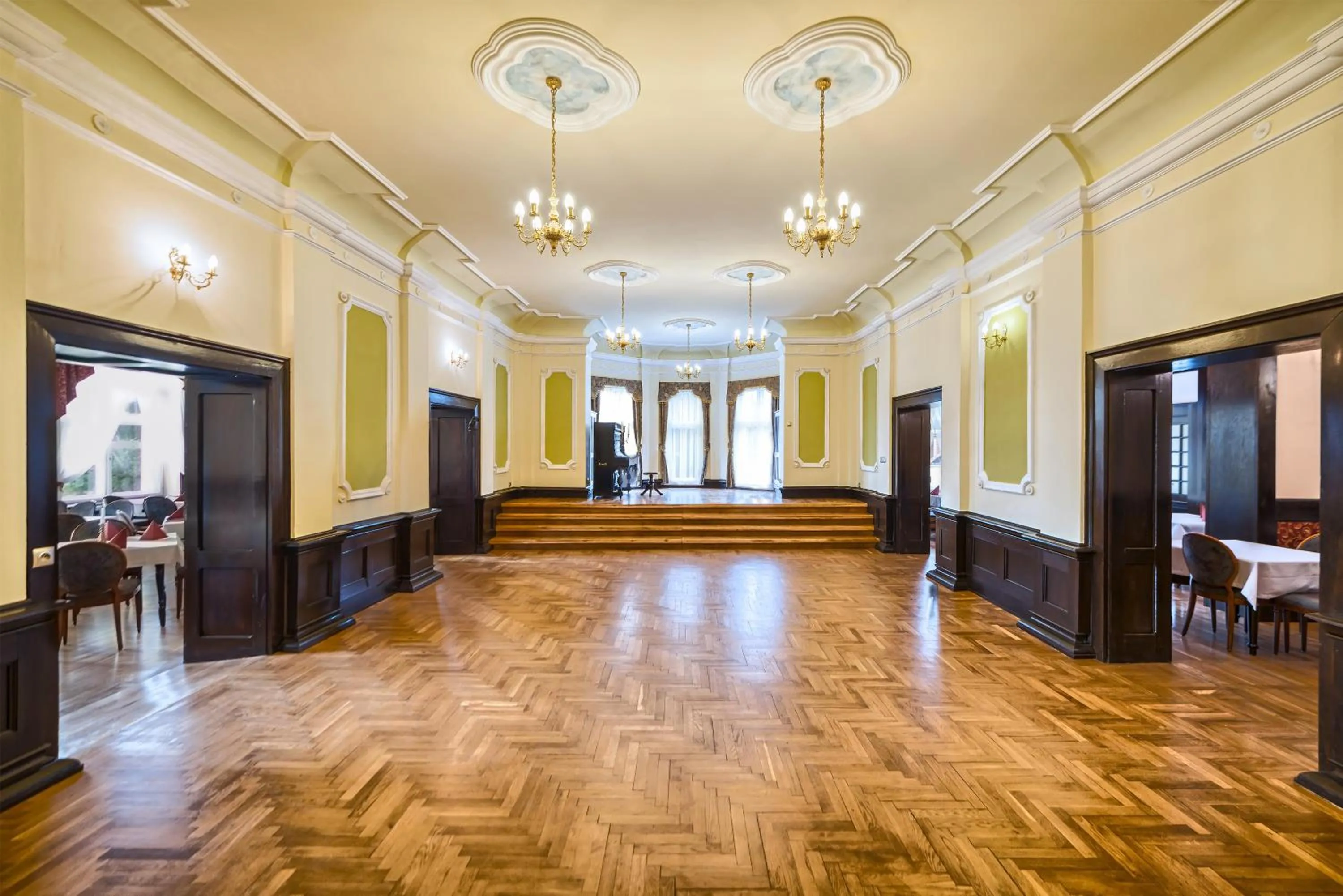 Activities in Pałac Kłanino