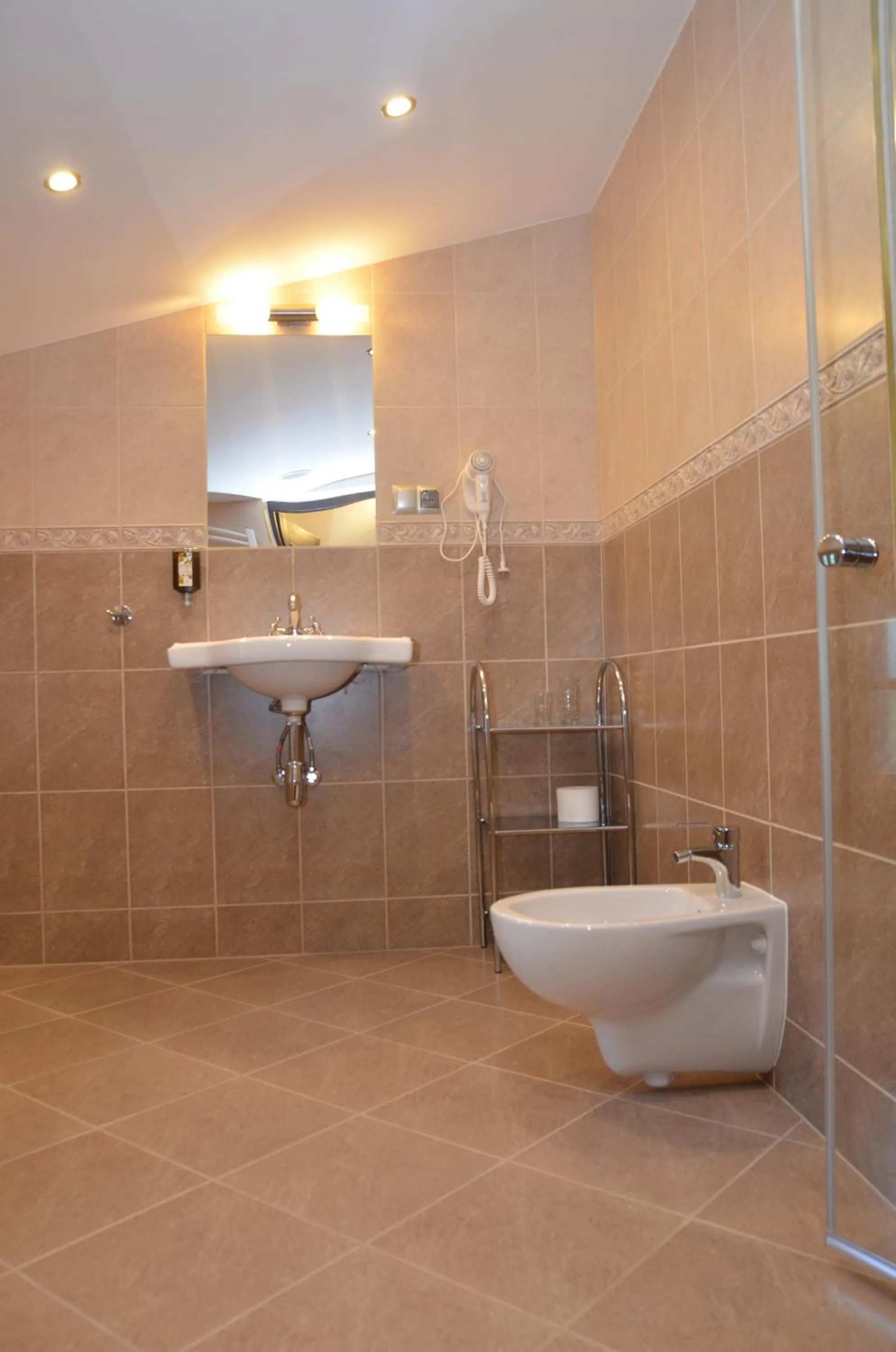 Bathroom in Pałac Kłanino