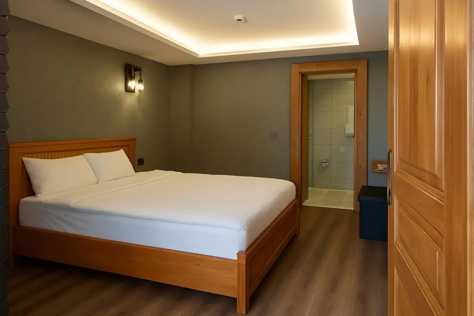 Bedroom, Bed in Ber Mai İnci Hotel Antalya Bedroom, Bed in Ber Mai İnci Hotel Antalya