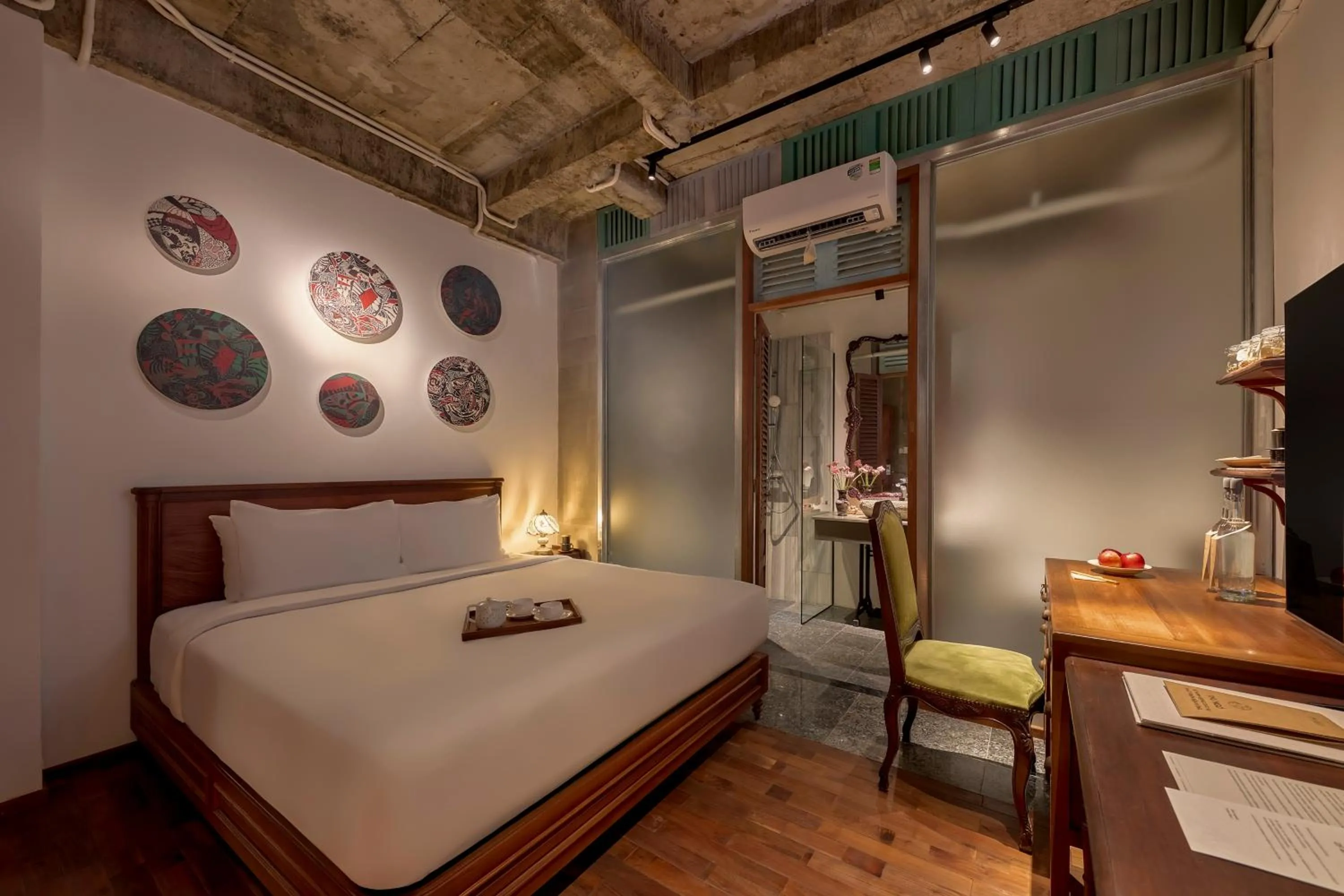 Photo of the whole room, Bed in Anima Saigon Boutique - Vietnamese Contemporary Art Hotel