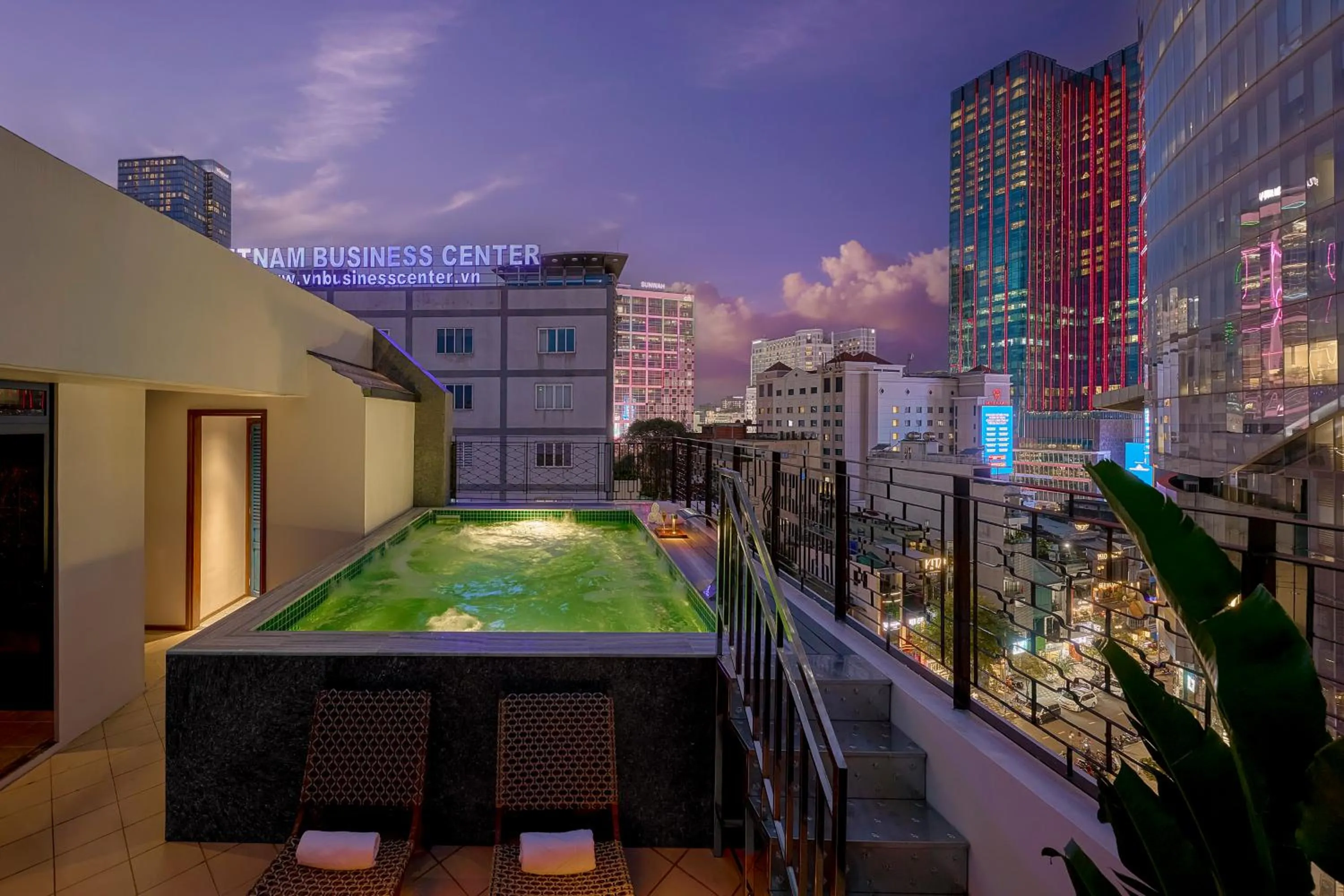 Night in Anima Saigon Boutique - Vietnamese Contemporary Art Hotel