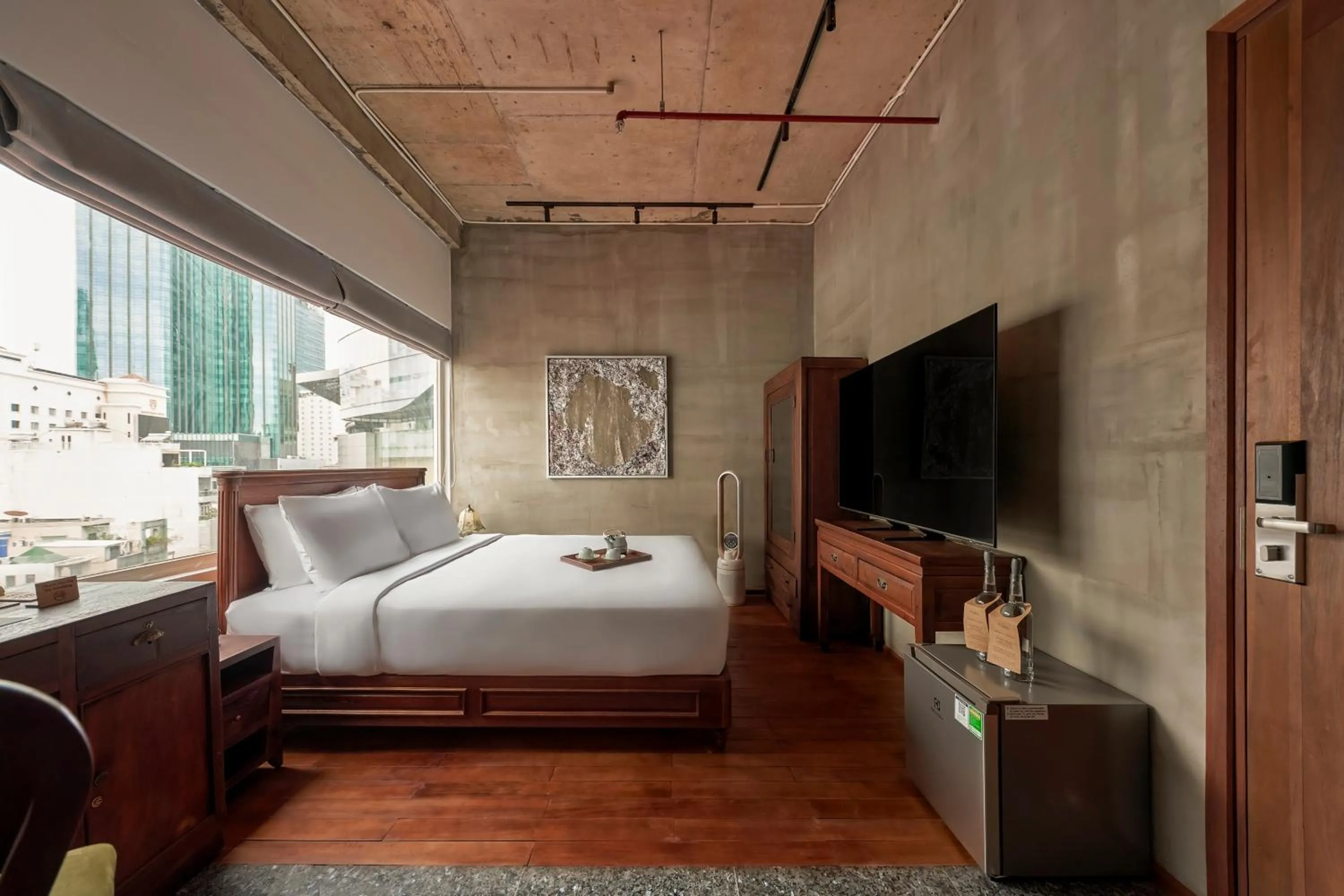 Photo of the whole room, Bed in Anima Saigon Boutique - Vietnamese Contemporary Art Hotel