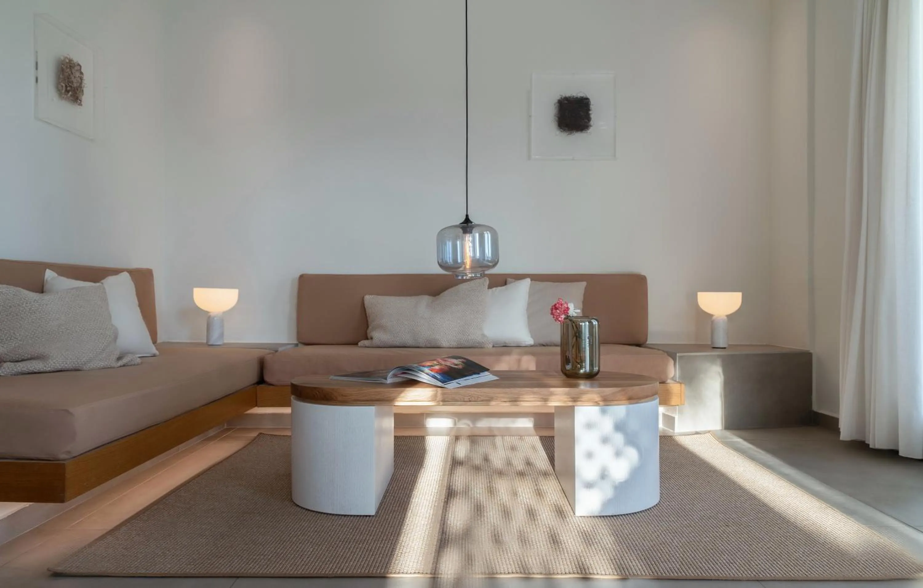 Decorative detail in Andronikos Hotel