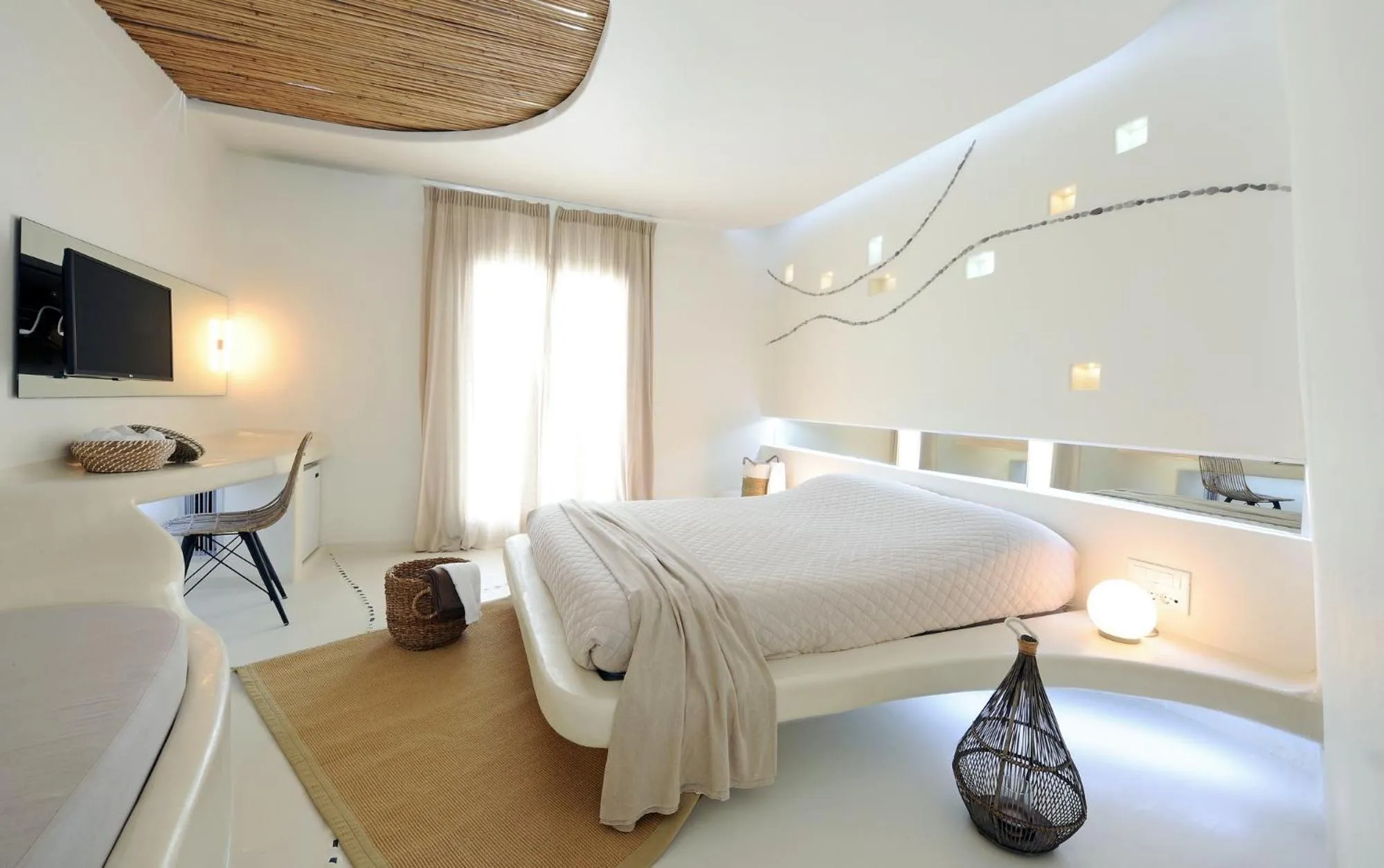 Decorative detail, Bed in Andronikos Hotel