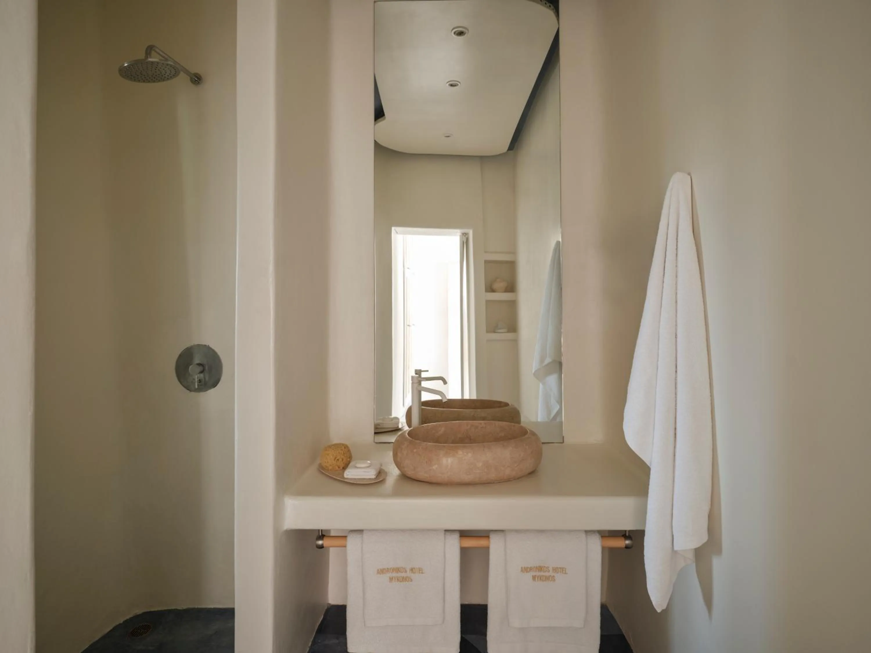 Bathroom in Andronikos Hotel