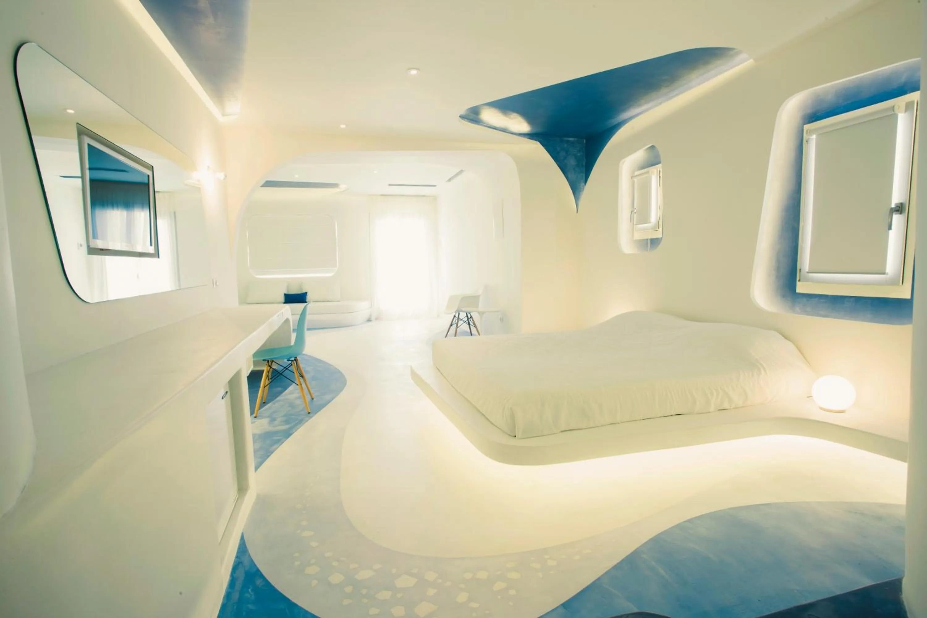 Decorative detail, Bed in Andronikos Hotel