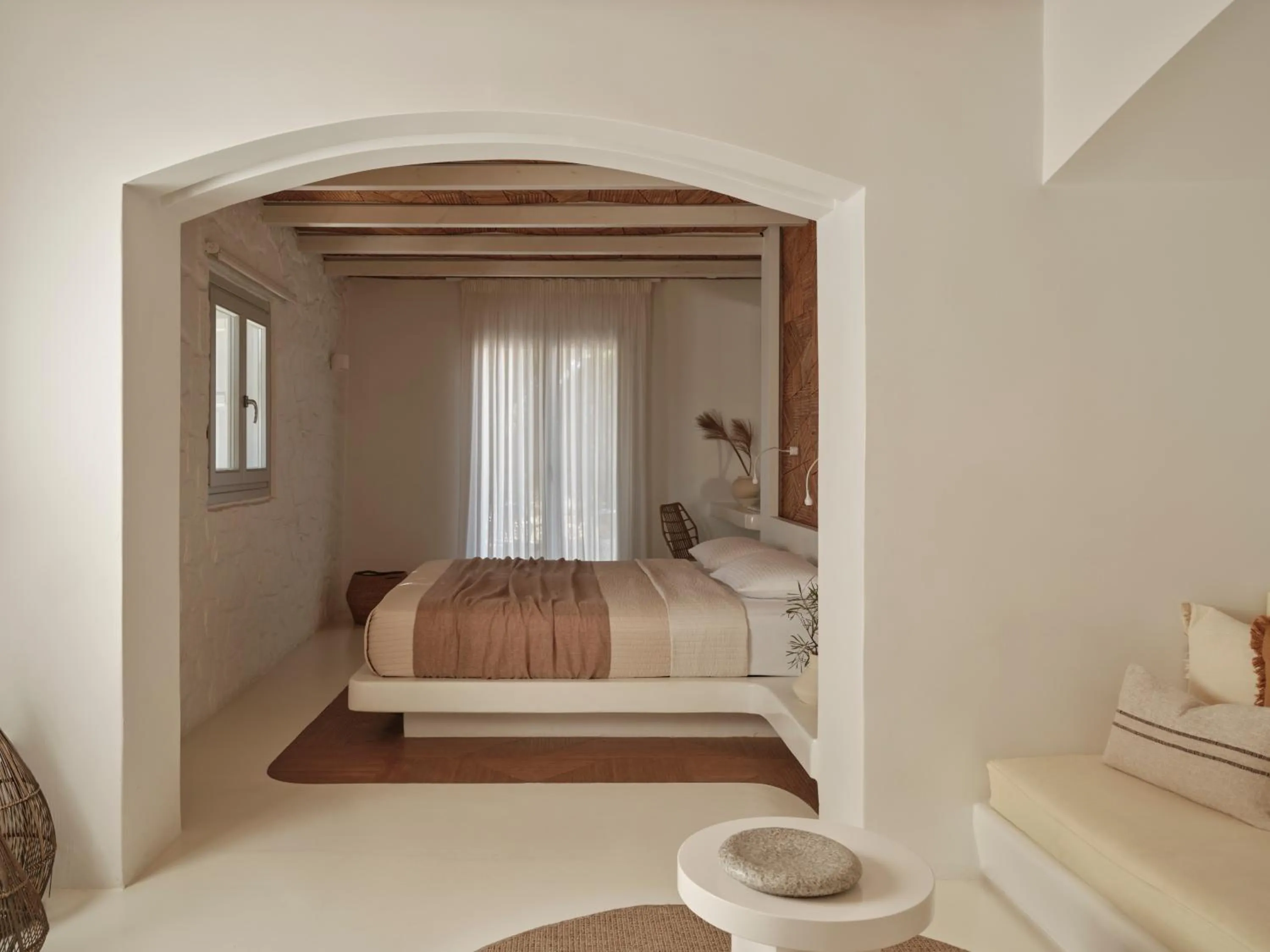 Bed in Andronikos Hotel