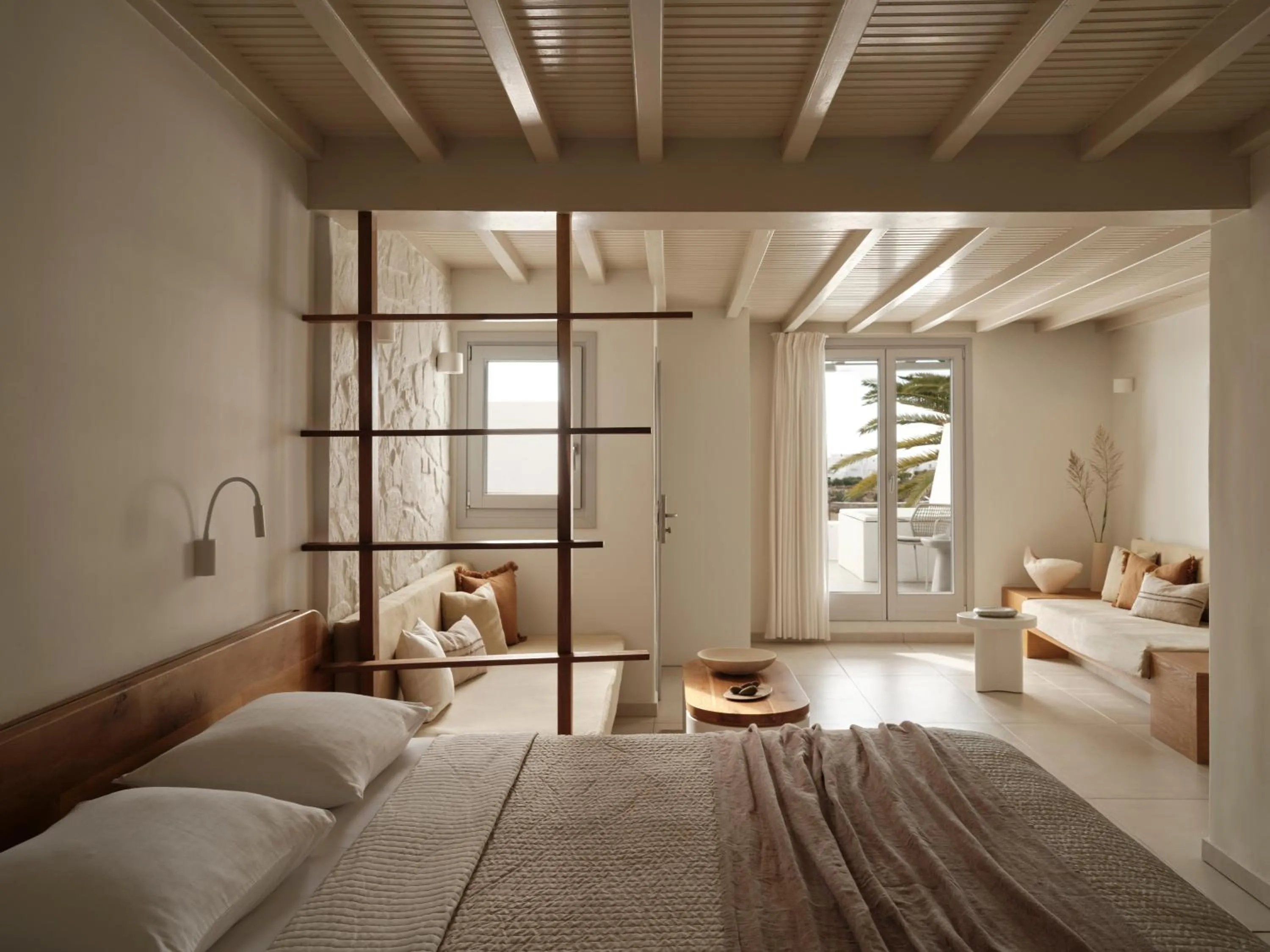 Bed in Andronikos Hotel