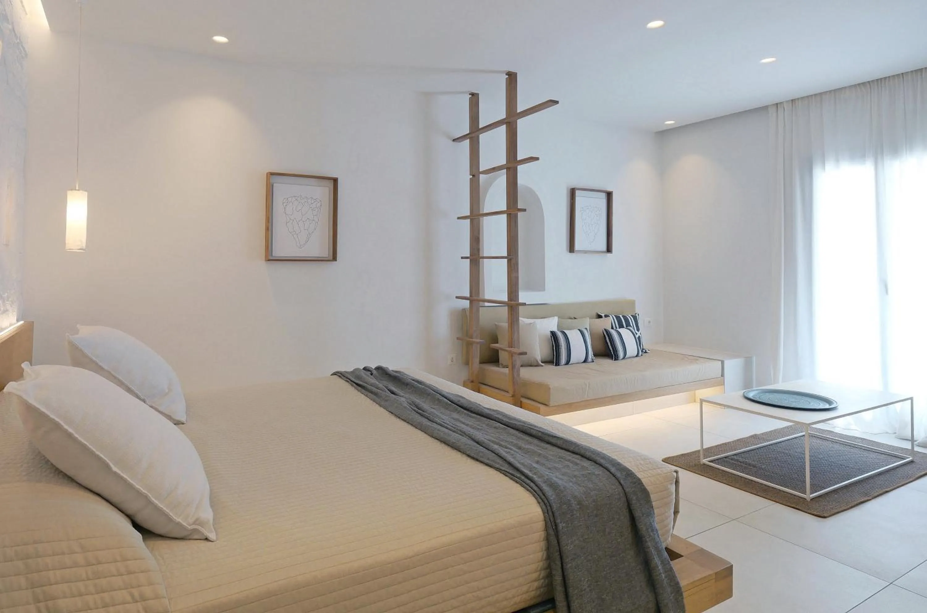 Bed in Andronikos Hotel