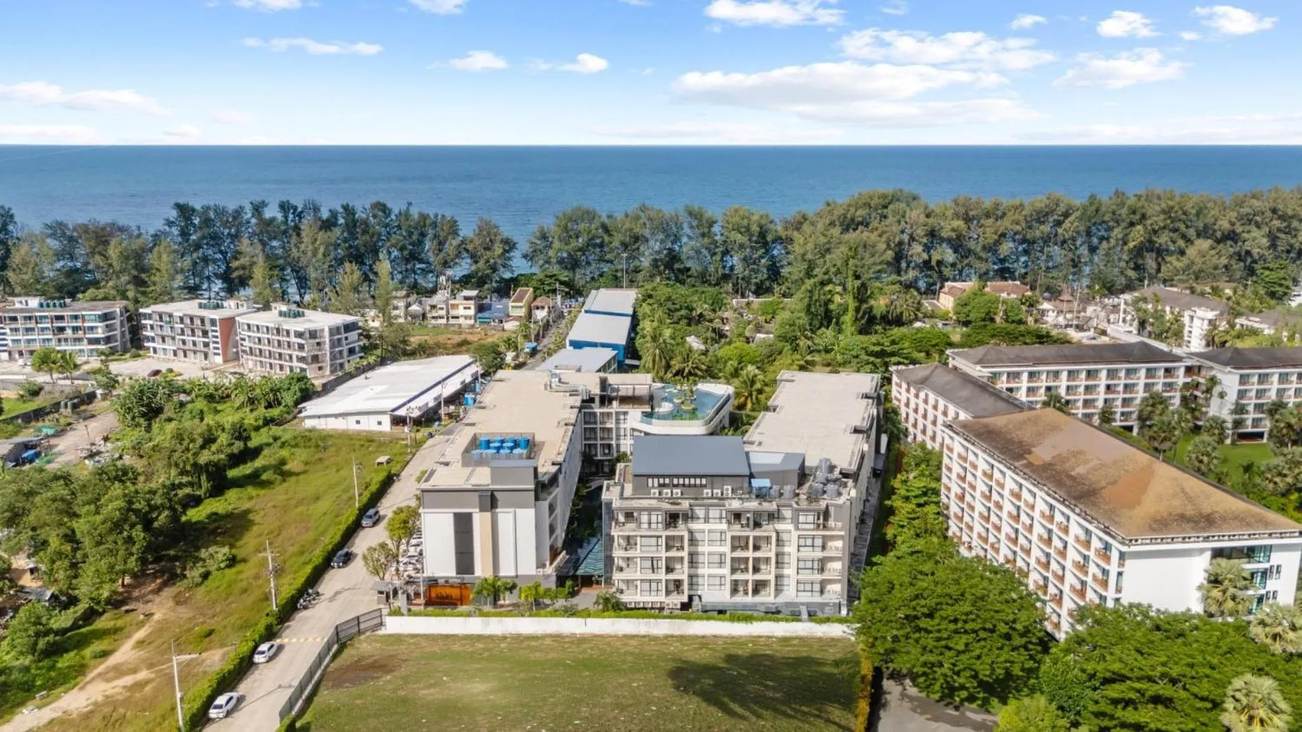 Floor plan in Modern 1506 Condo in Wyndham Gardens on the beach