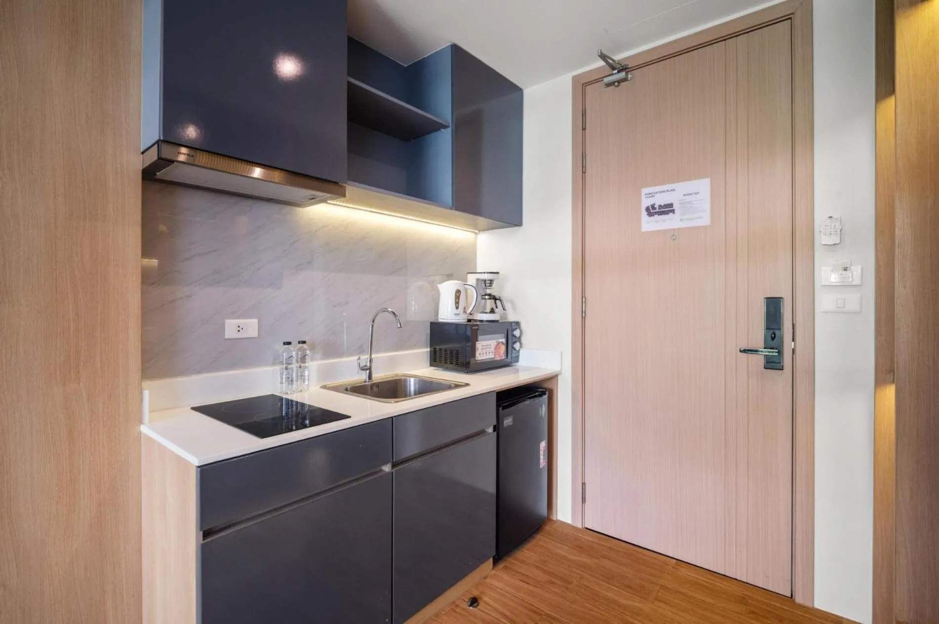 Floor plan in Modern 1506 Condo in Wyndham Gardens on the beach